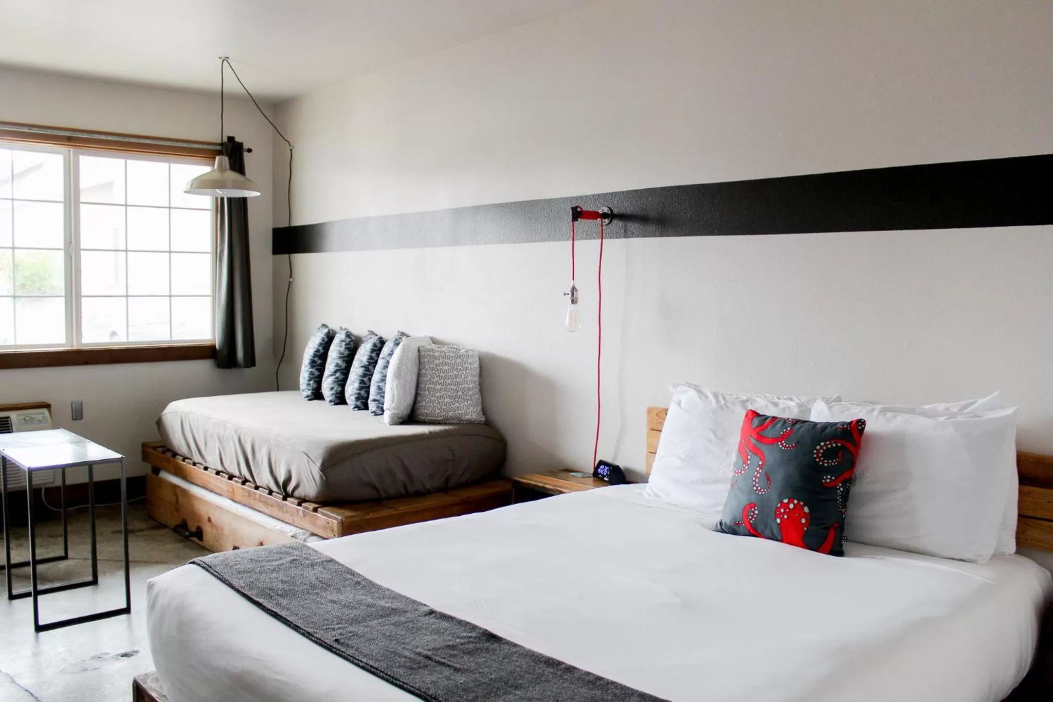 Photo of the whole room, Bed in Ashore Hotel