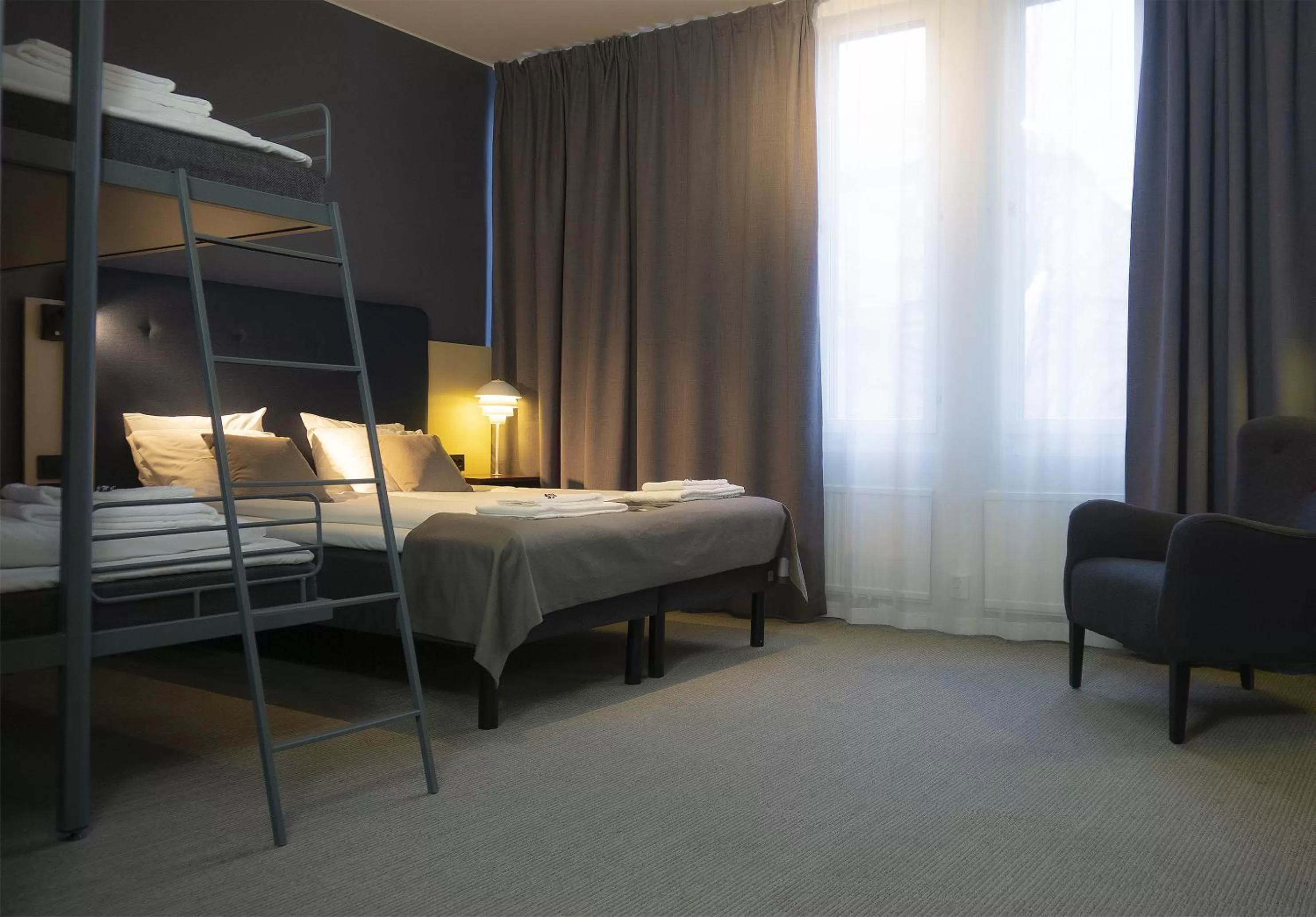 Photo of the whole room, Bed in First Hotel Central