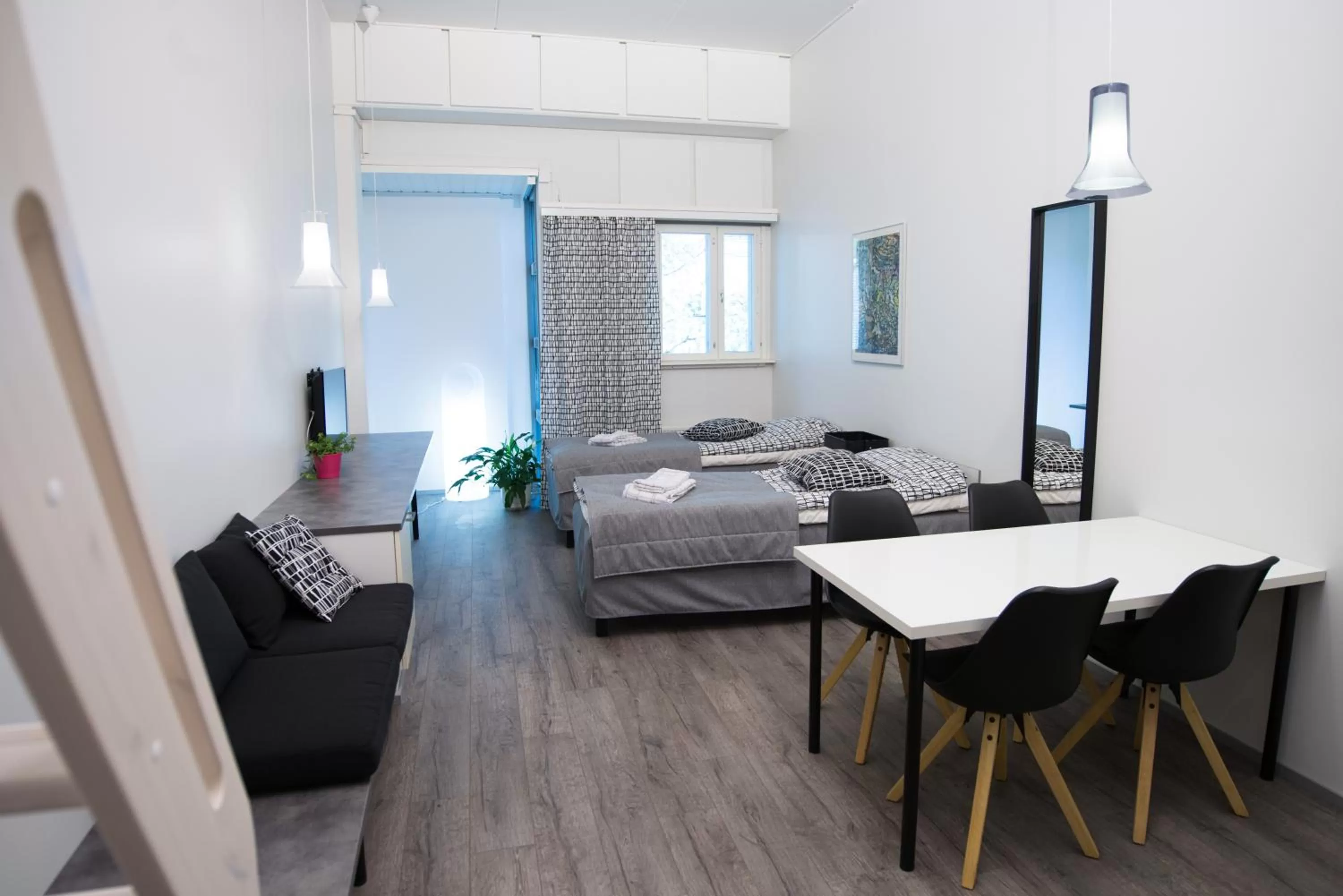 Dining area, Bed in Innotelli Apartments