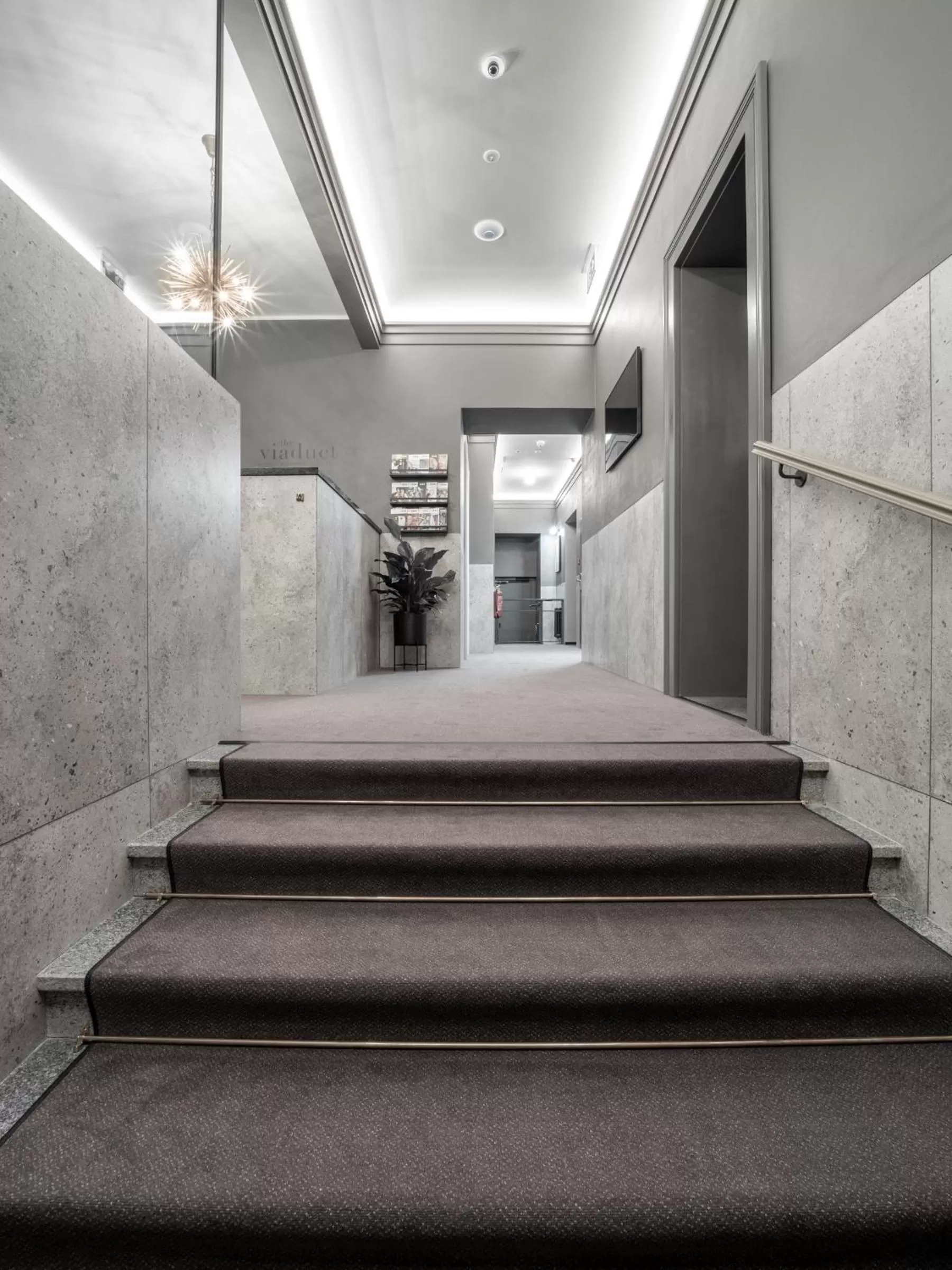 Facade/entrance in The Viaduct - Suites & More