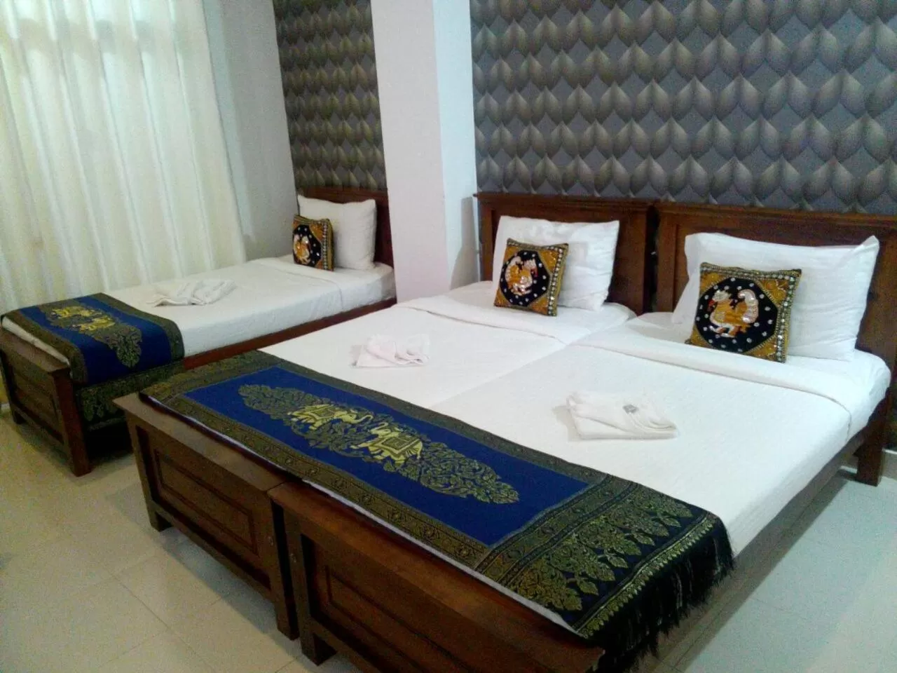 Bed in Kandy Supreme Hotel