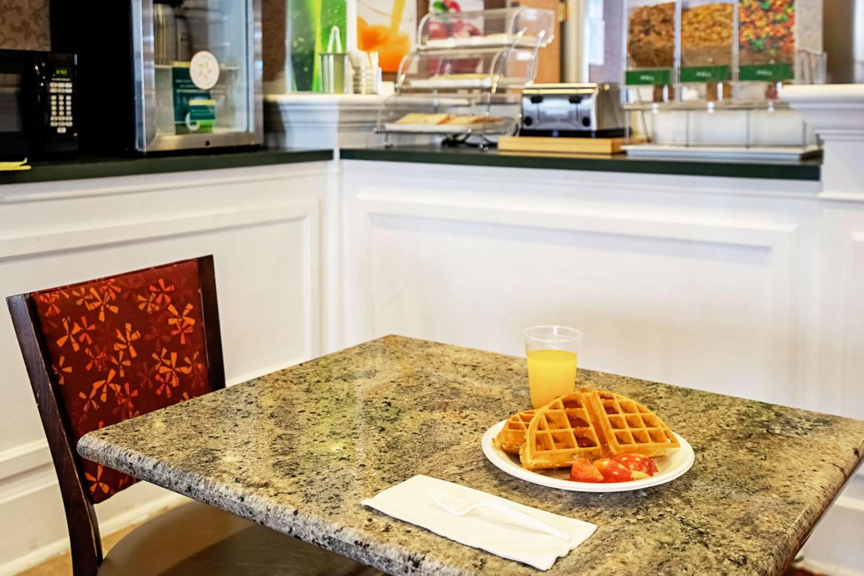 Restaurant/places to eat in Quality Suites San Antonio Northeast