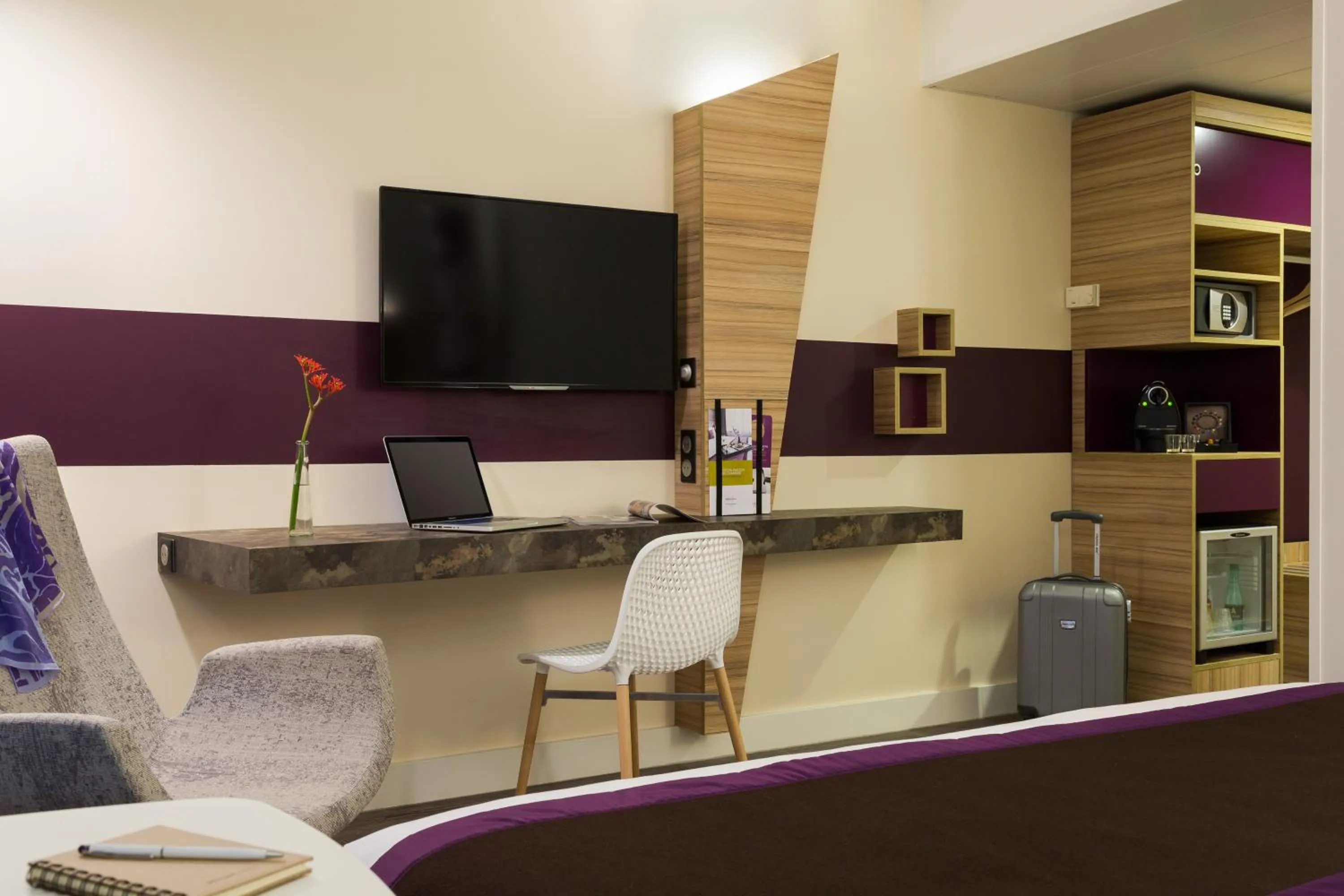 Coffee/tea facilities in Mercure Paris Orly Rungis Aéroport