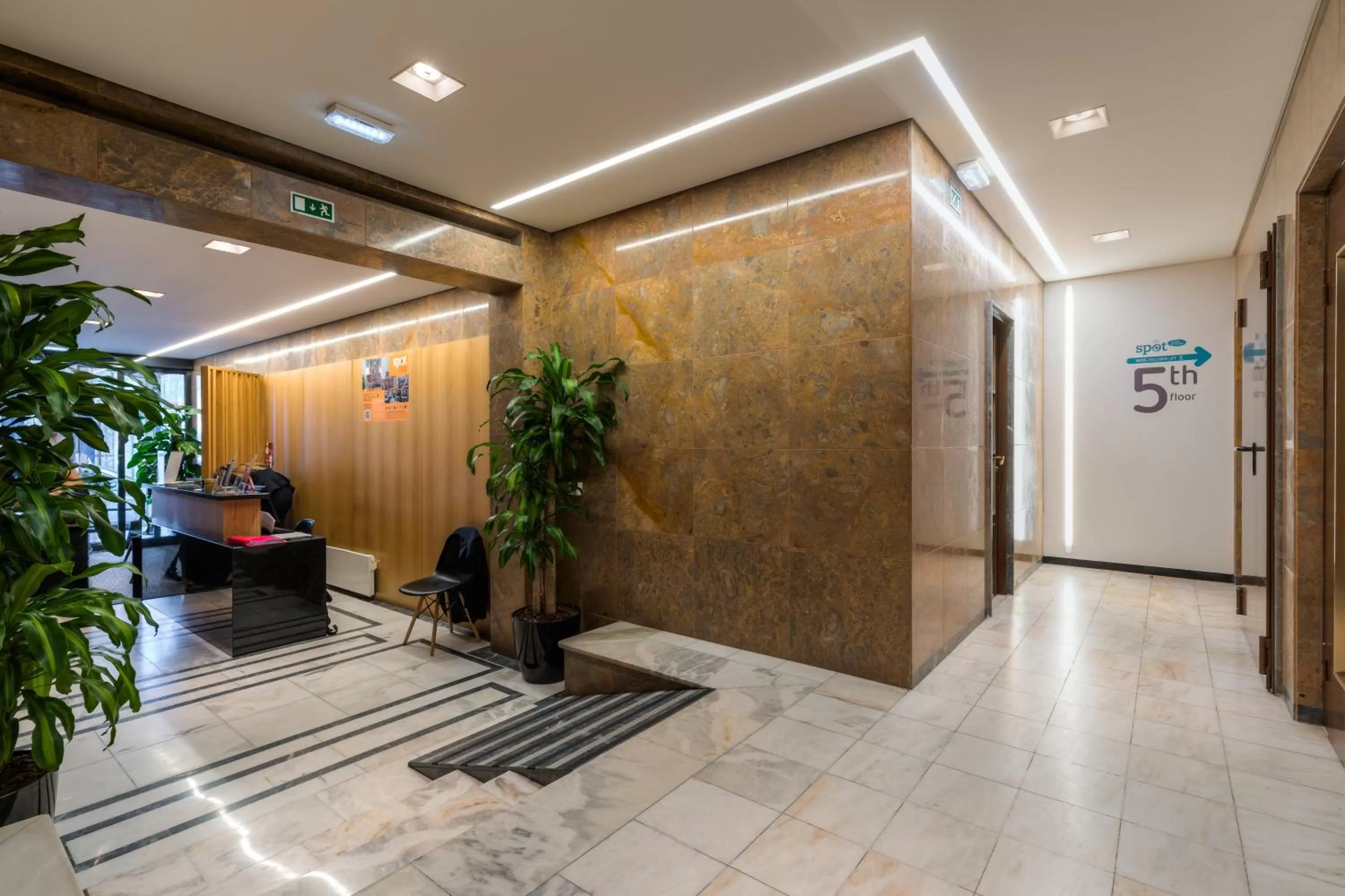 Hotel Spot Family Suites