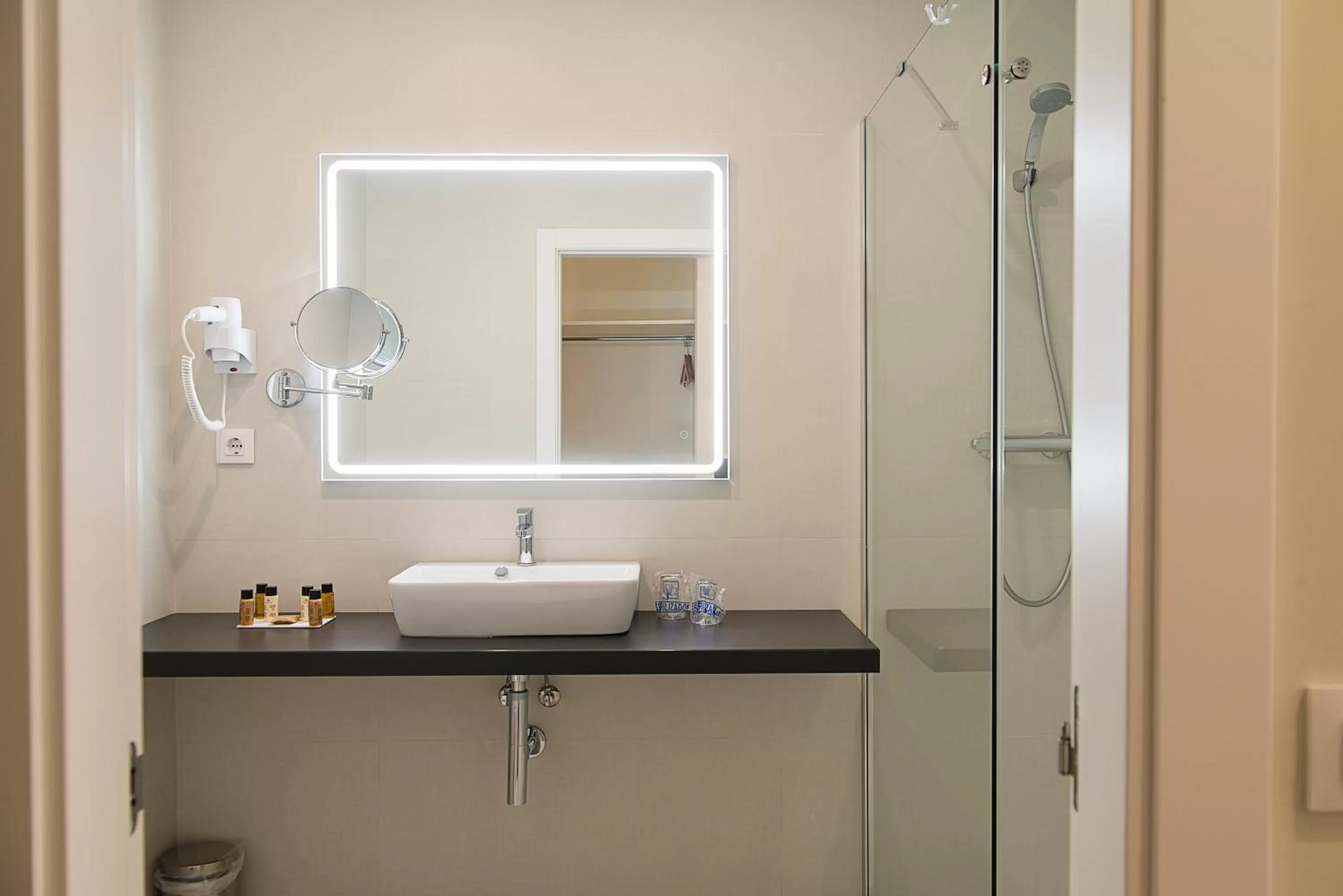 Bathroom in DWO Valencia