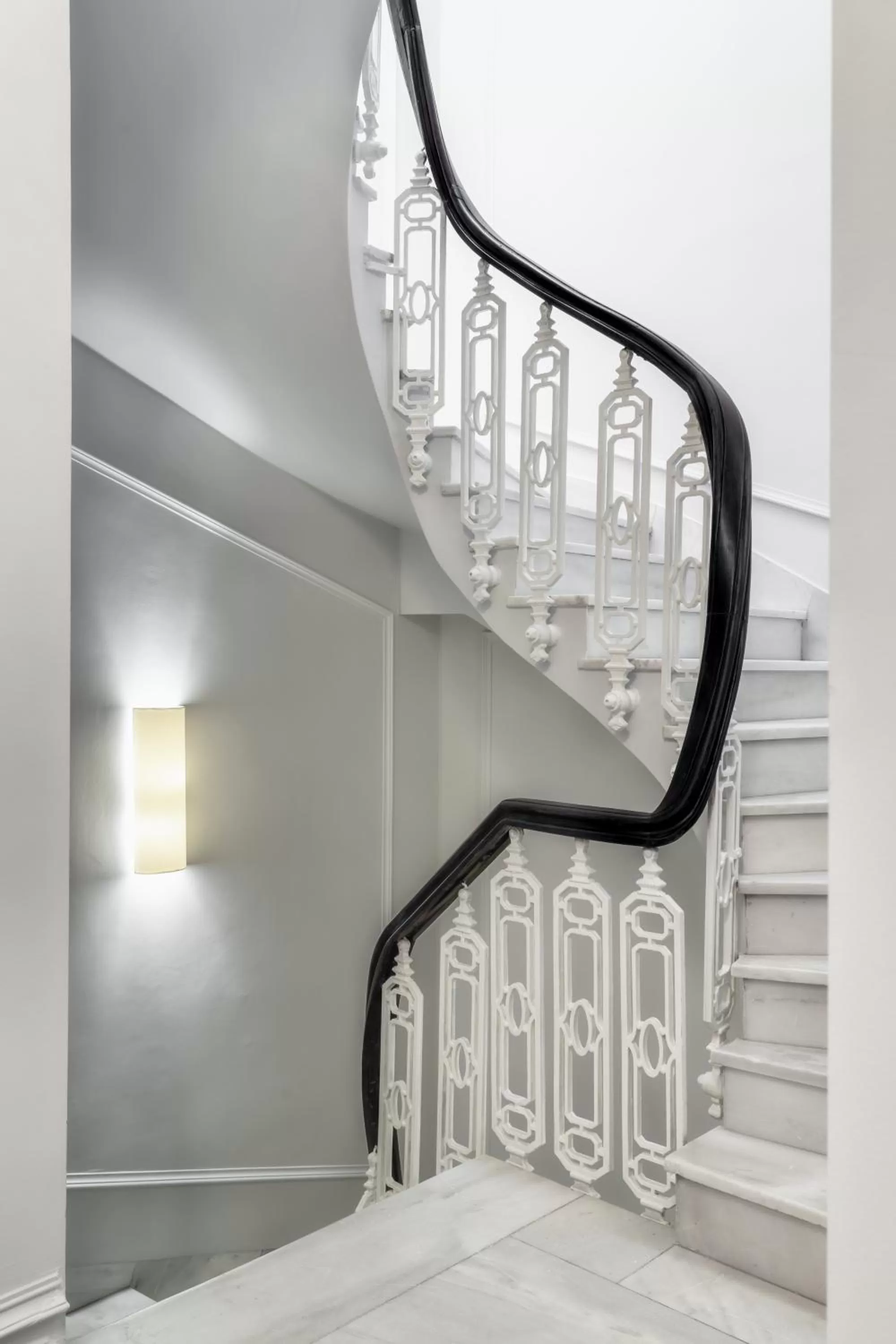 Facade/entrance in Praxitelous Luxury Suites