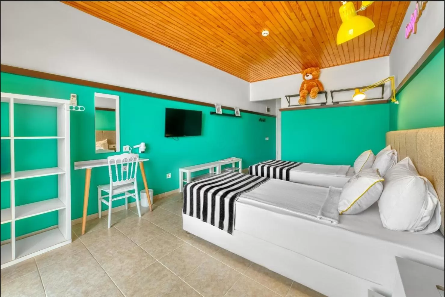 Photo of the whole room, Bed in Anjeliq Downtown Boutique Hotel