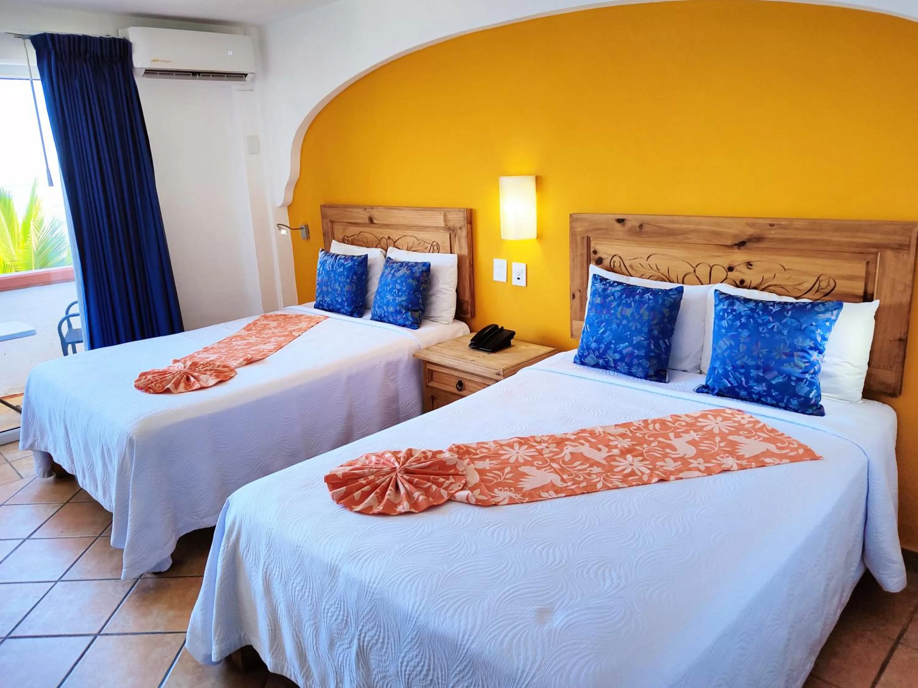 Bed in Hotel El Pescador