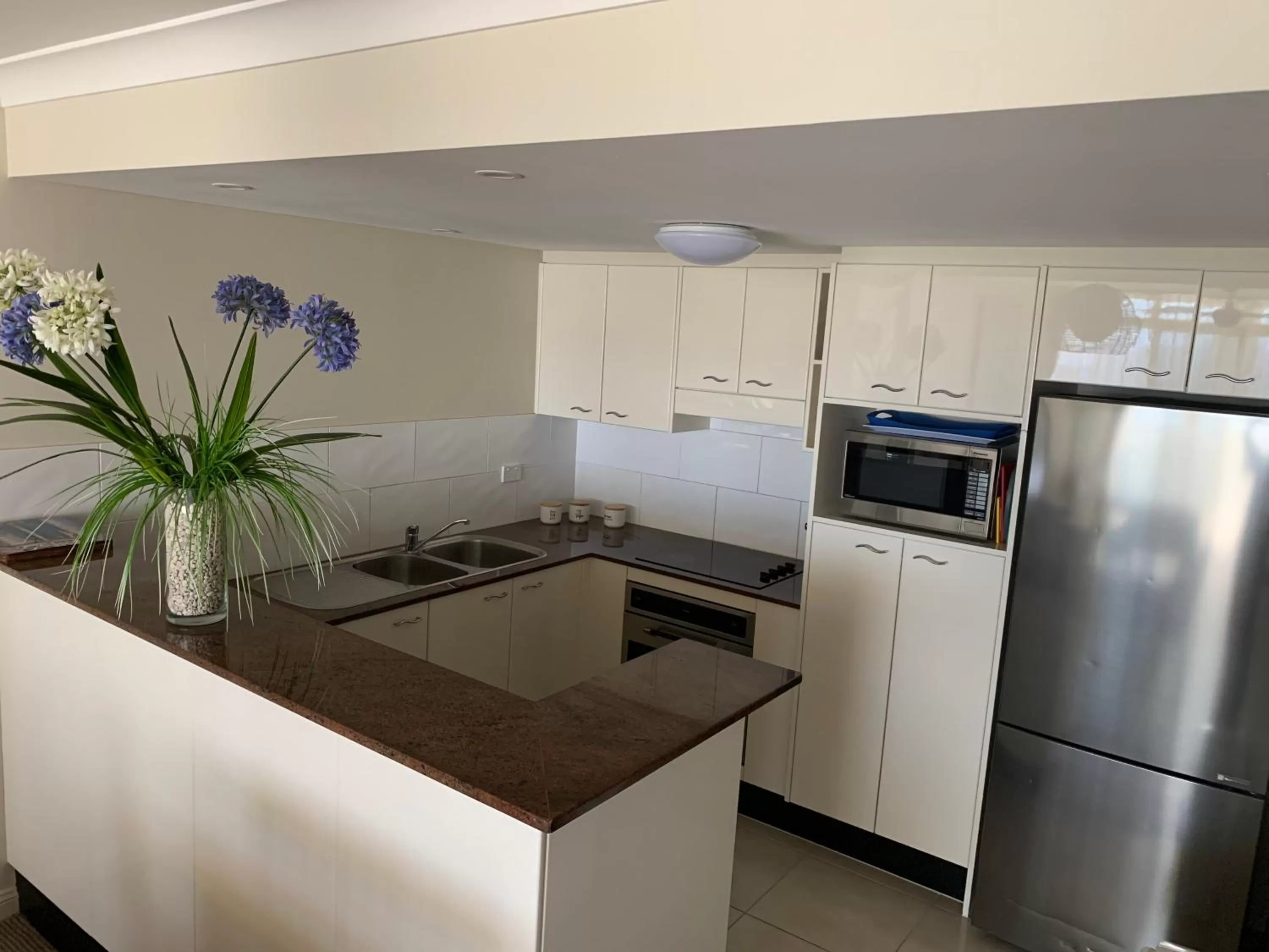 Kitchen or kitchenette in Northpoint Apartments