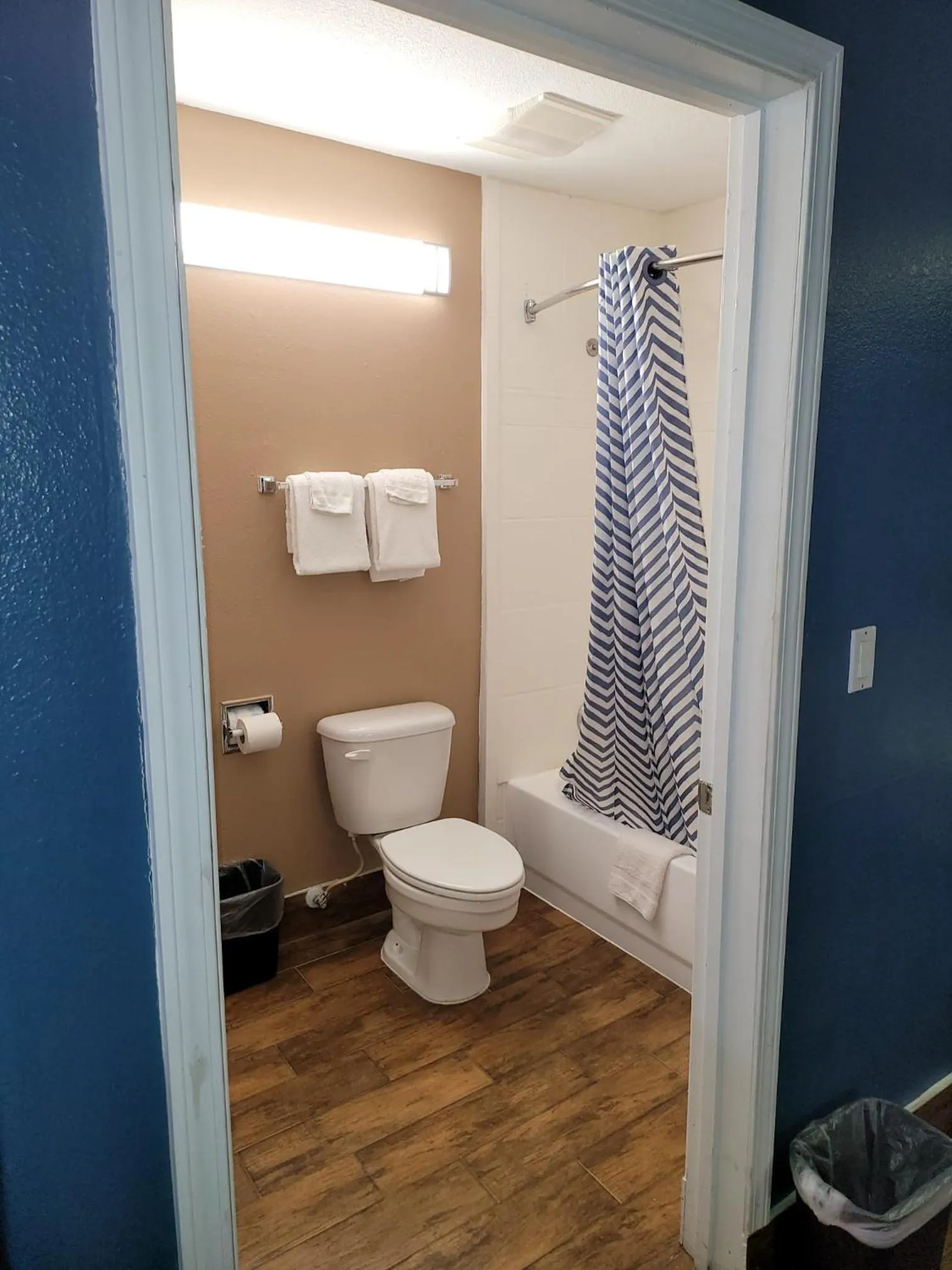 Texas Inn and Suites Raymondville