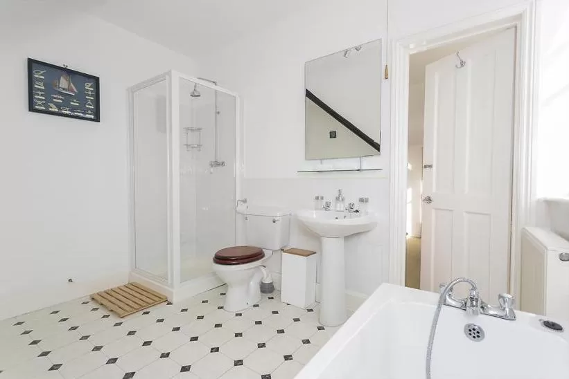 Shower, Bathroom in Sunnycroft