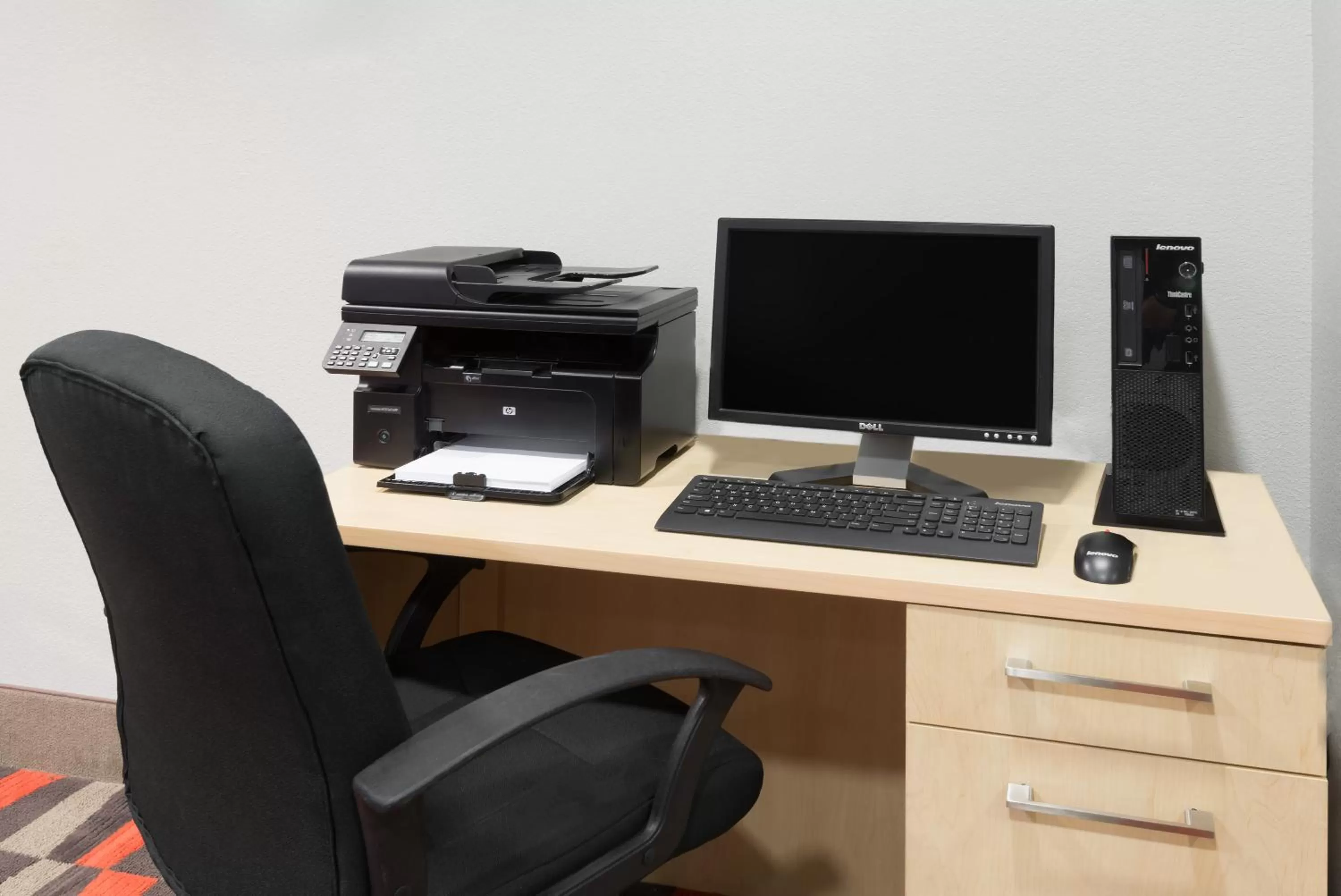 Lobby or reception in Sonesta Essential Morgantown