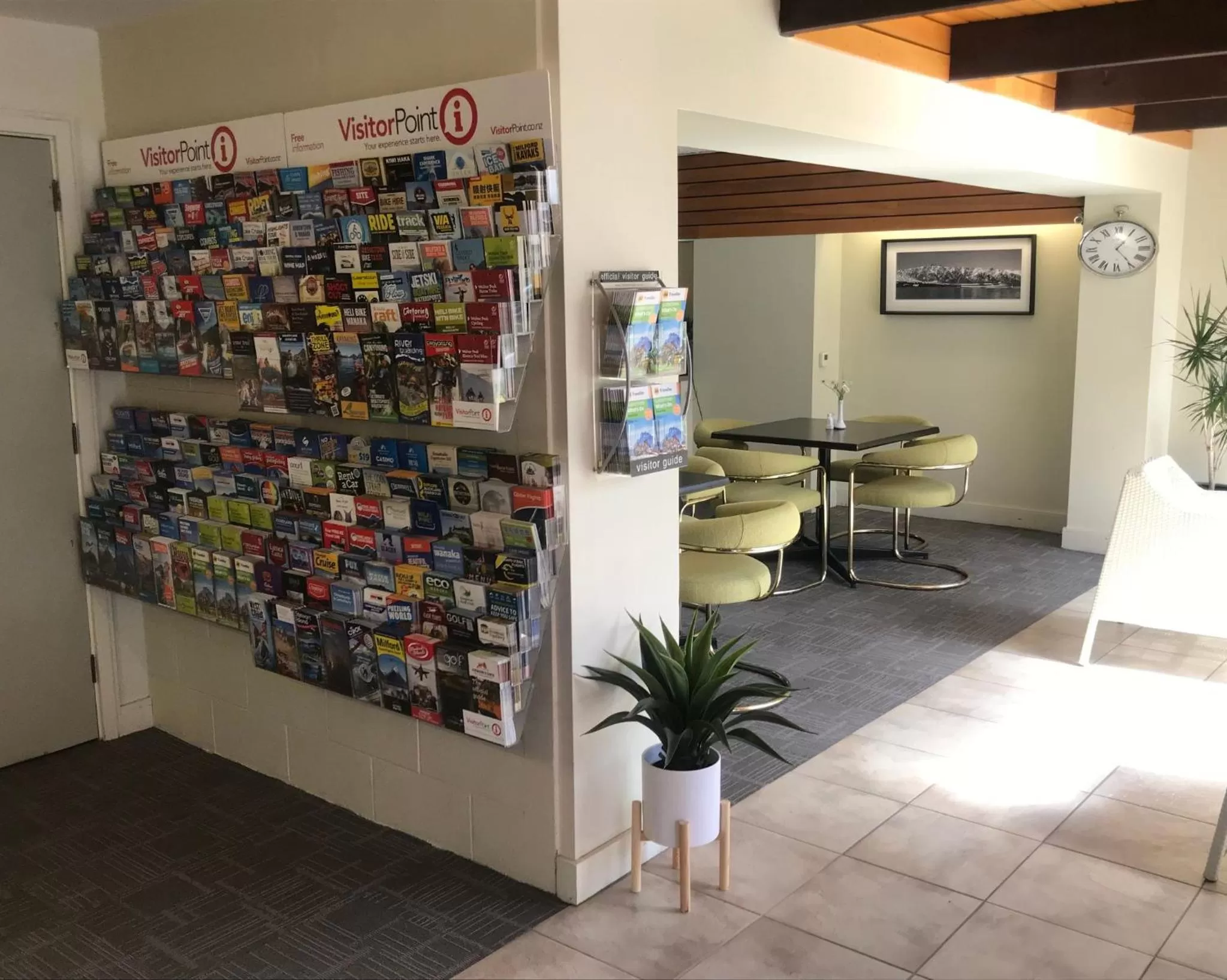 Lobby or reception in Earnslaw Lodge