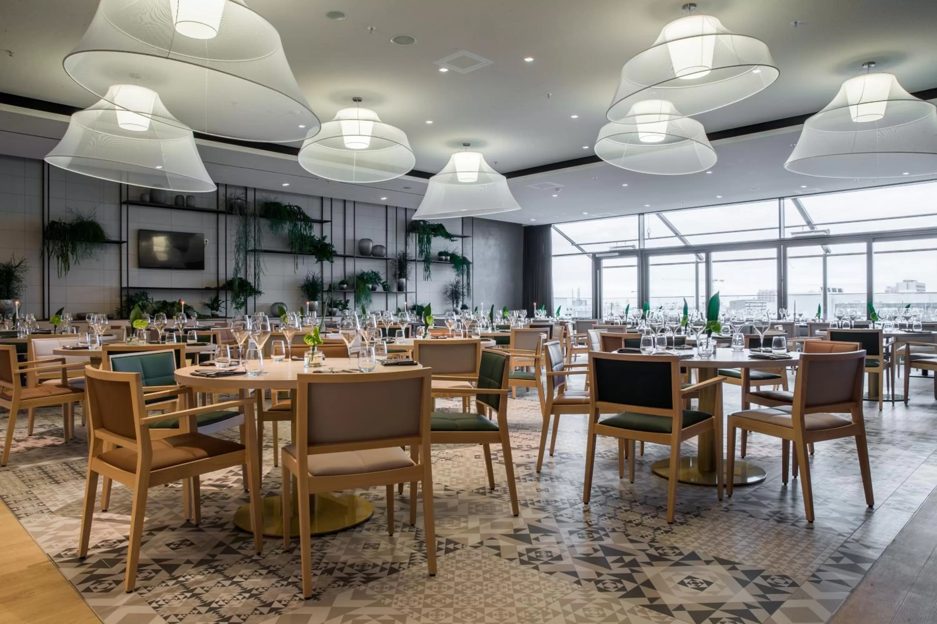 Restaurant/places to eat in Radisson Blu Hotel, Mannheim