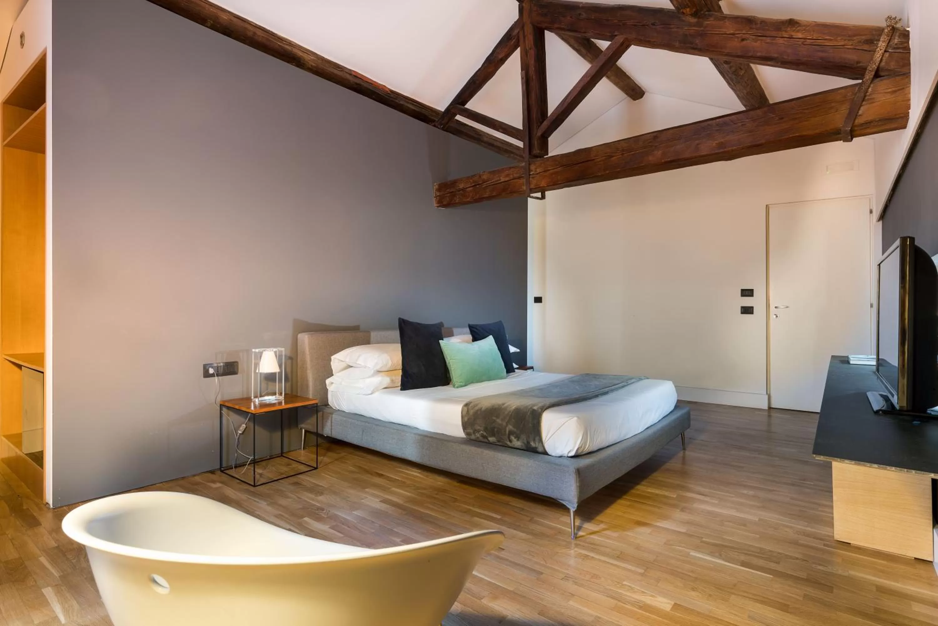 Bedroom, Bed in Habitat Boutique Hotel