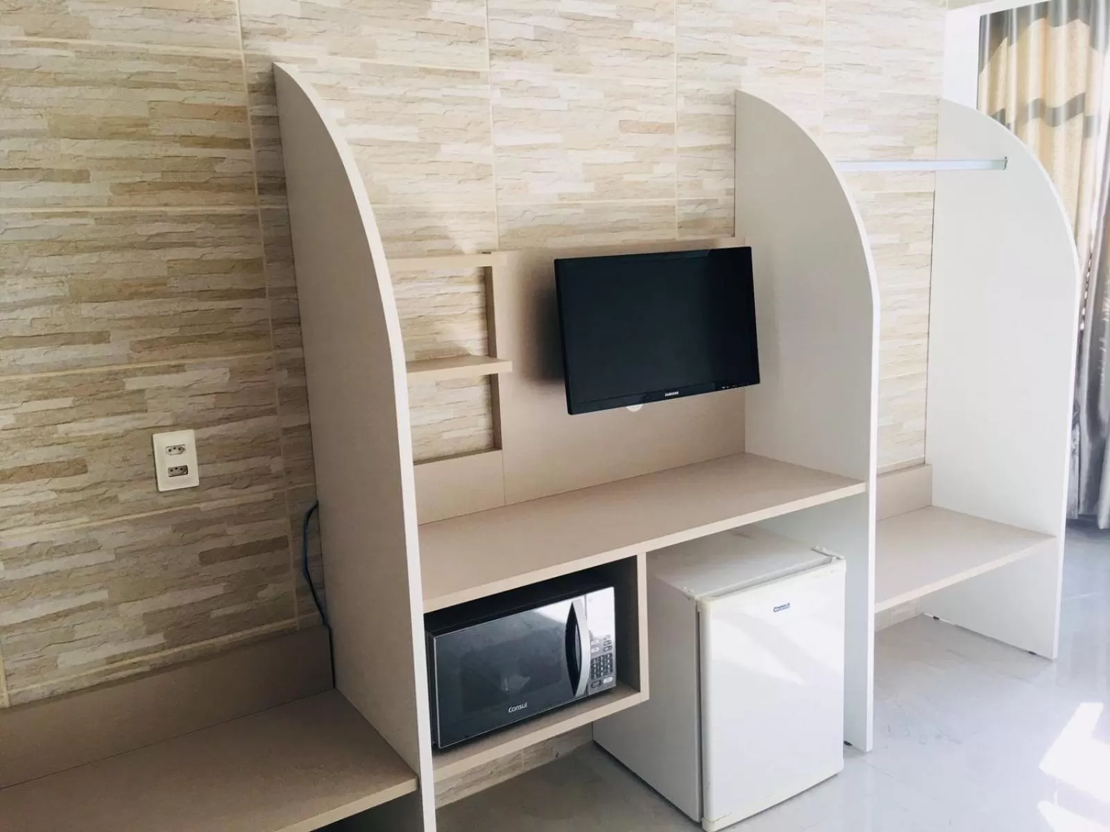 TV and multimedia in Hotel das Palmas