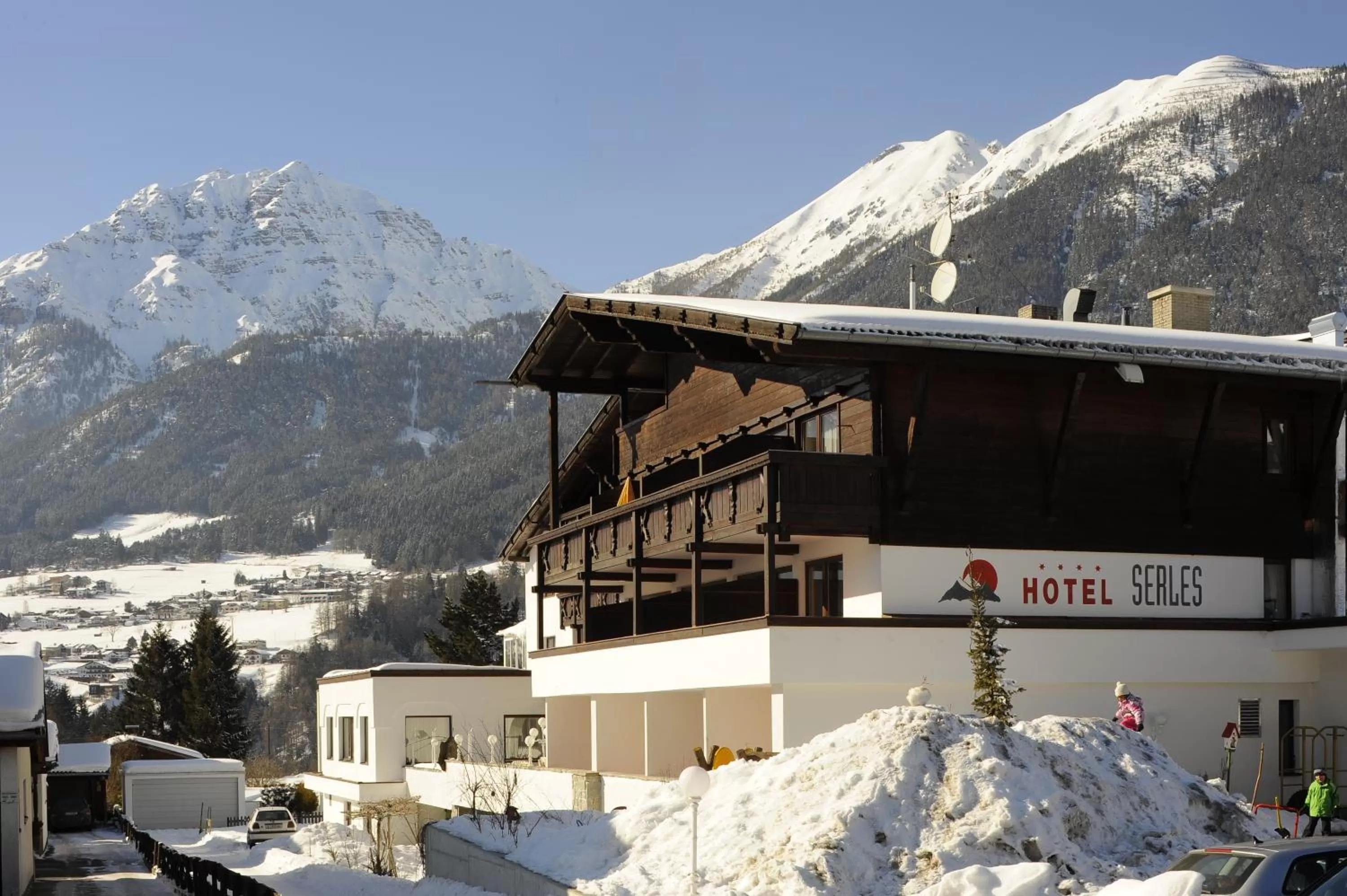 Facade/entrance in Hotel Serles