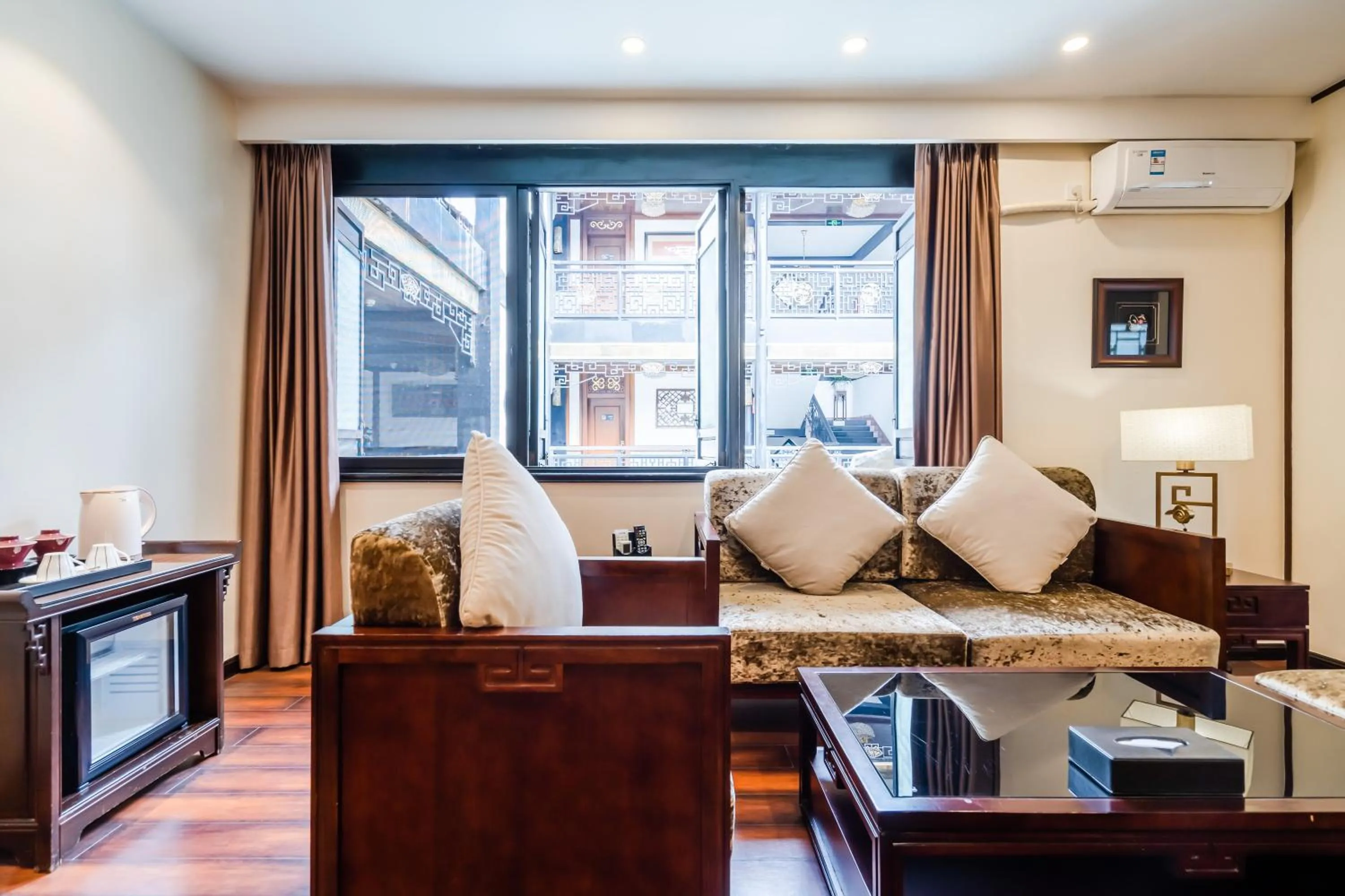Living room in Buddha Zen Hotel