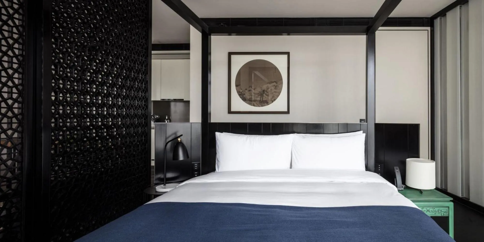 Bed in Upper House Shanghai - Former The Middle House