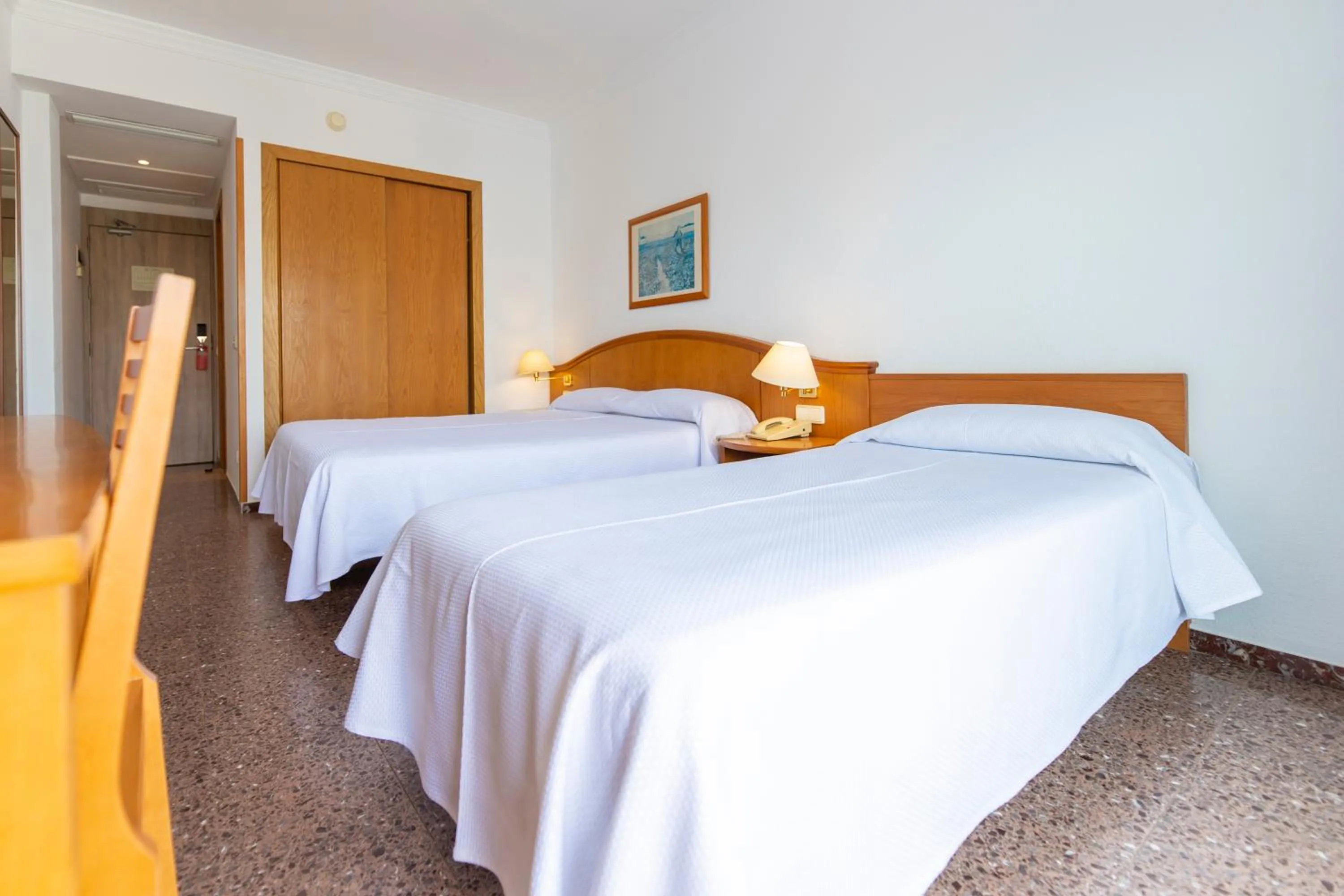 Photo of the whole room, Bed in Hotel Ramblamar