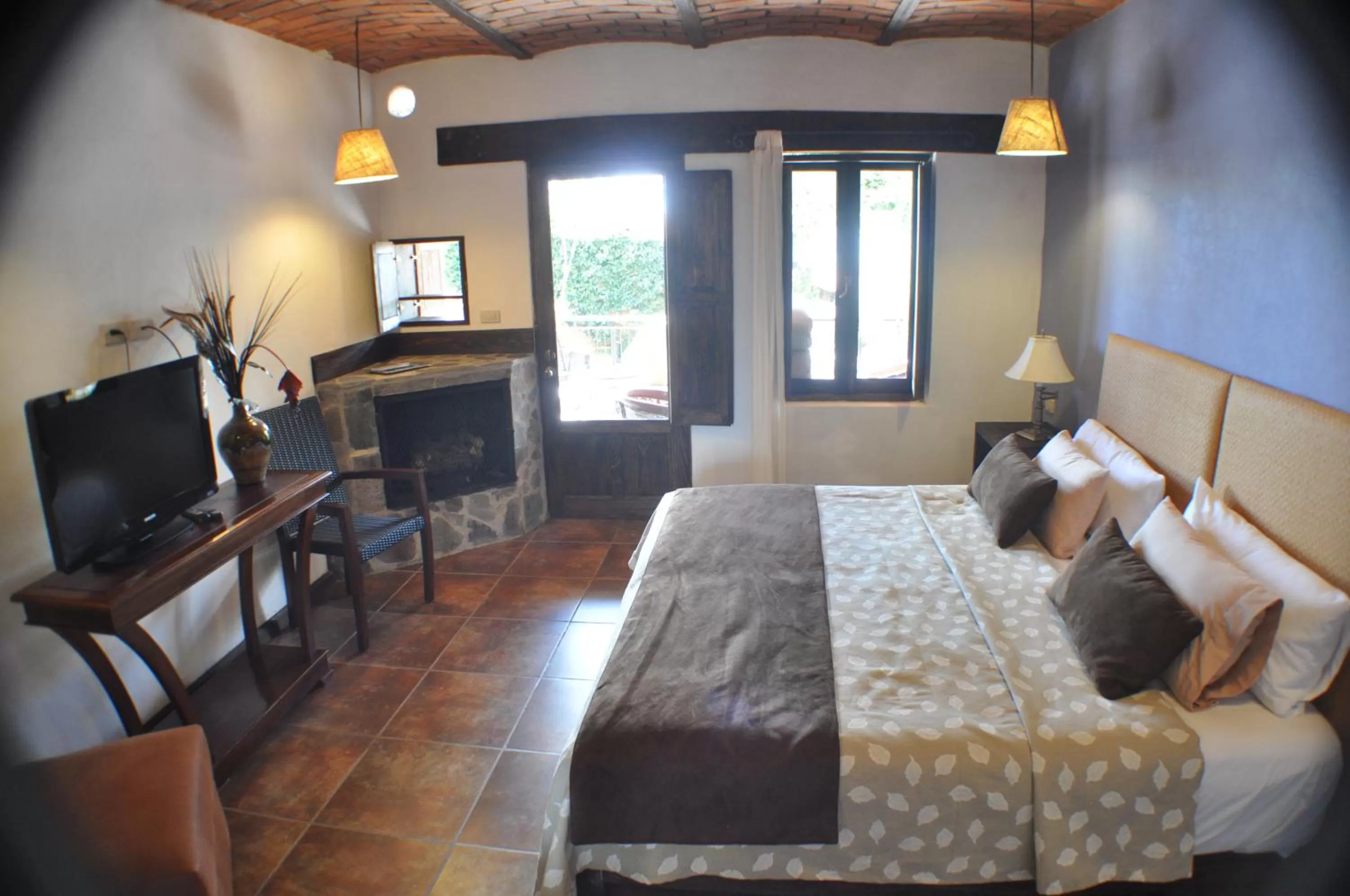 Bed in Hotel Villa Cassis