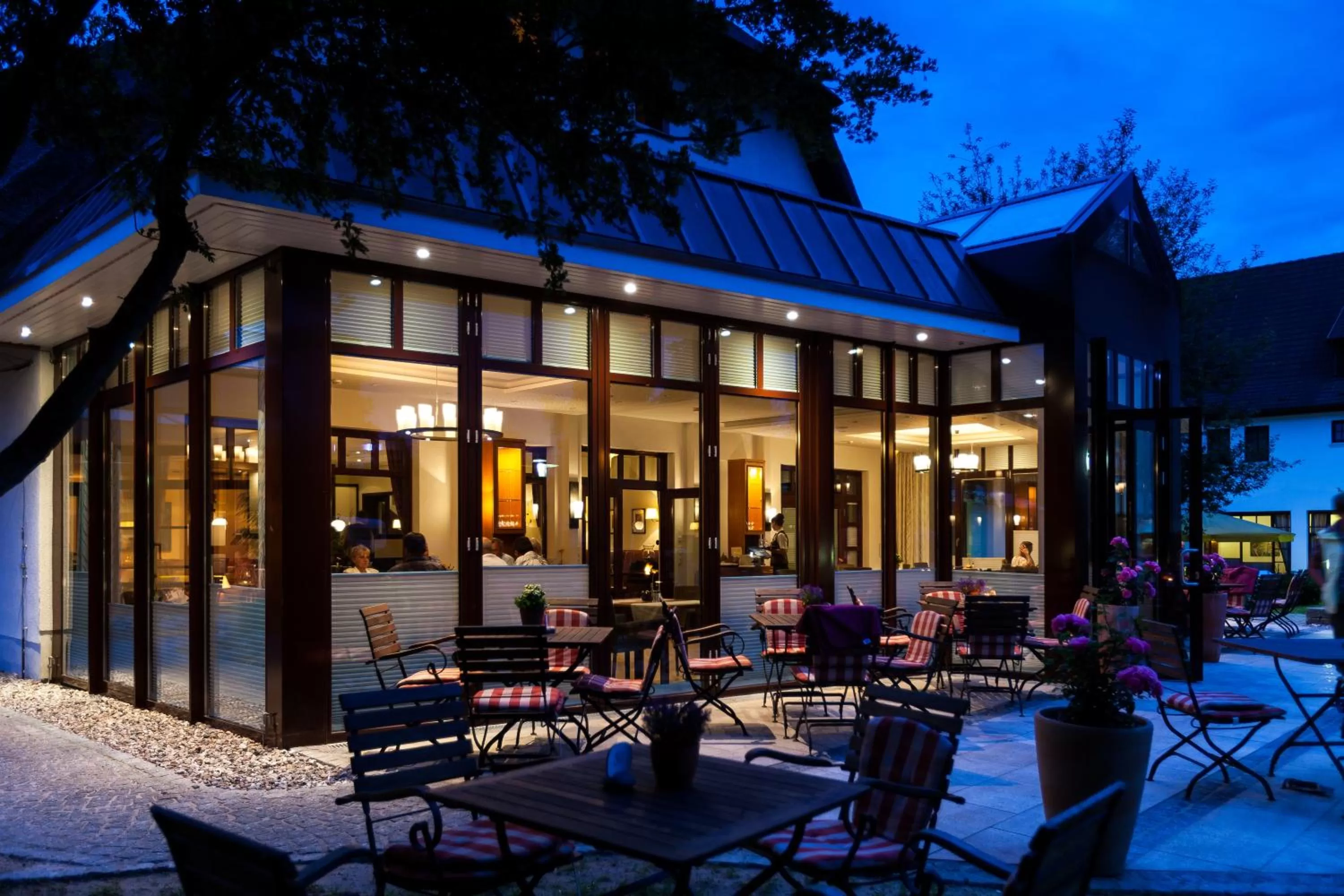 Restaurant/places to eat in Ringhotel Warnemünder Hof