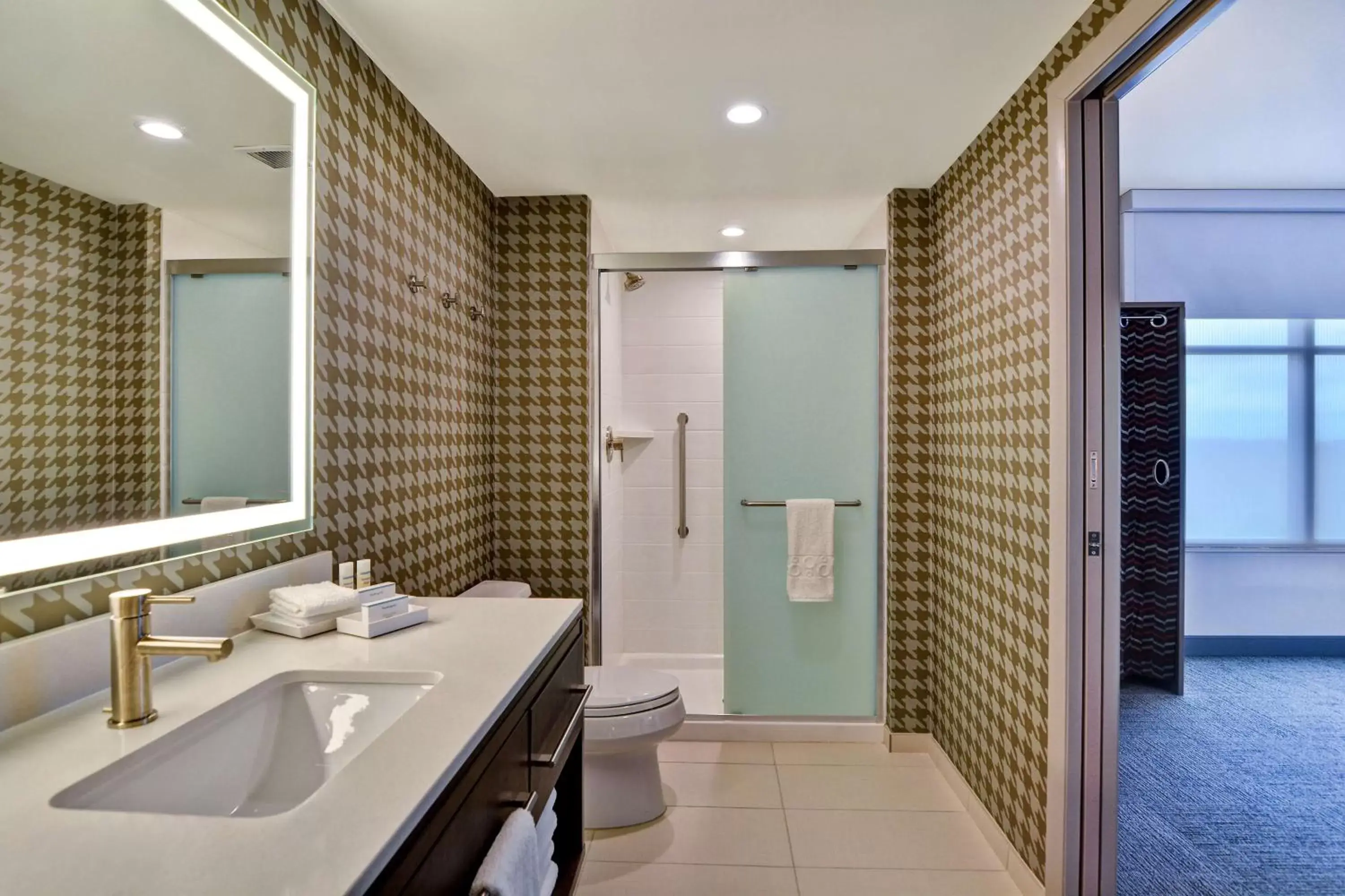 King Studio Suite - Non-Smoking in Home2 Suites By Hilton Orlando Flamingo Crossings, FL King Studio Suite - Non-Smoking in Home2 Suites By Hilton Orlando Flamingo Crossings, FL