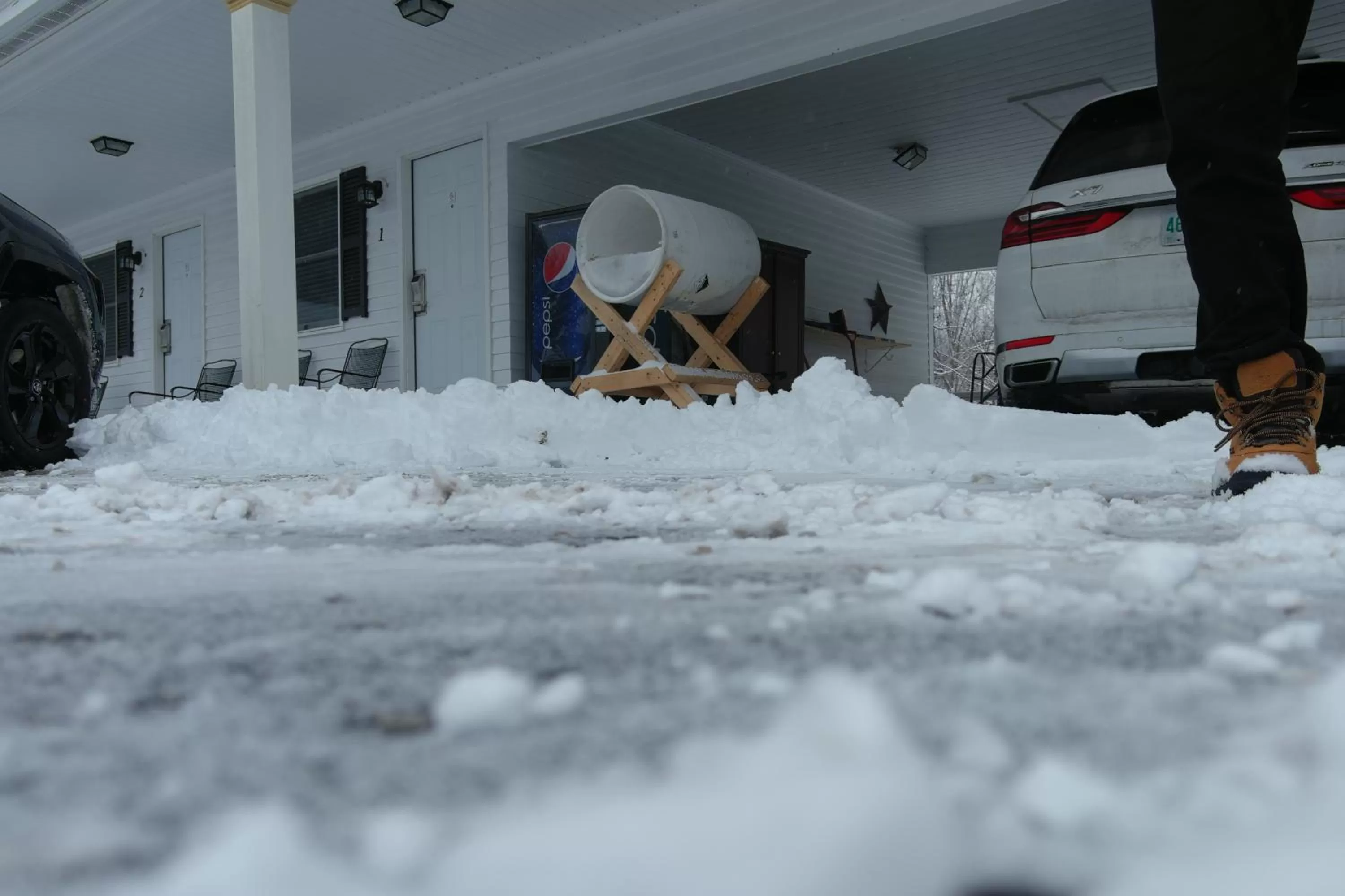 Winter in Colonial Motel