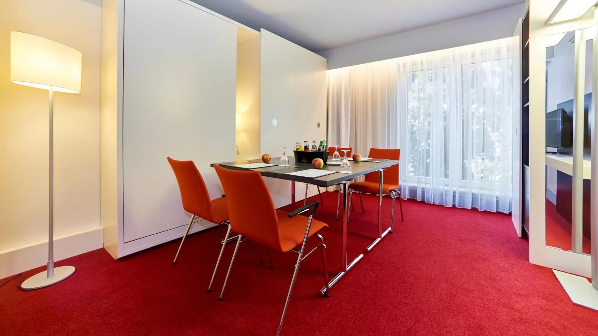 Meeting/conference room in Holiday Inn Berlin Airport - Conference Centre by IHG