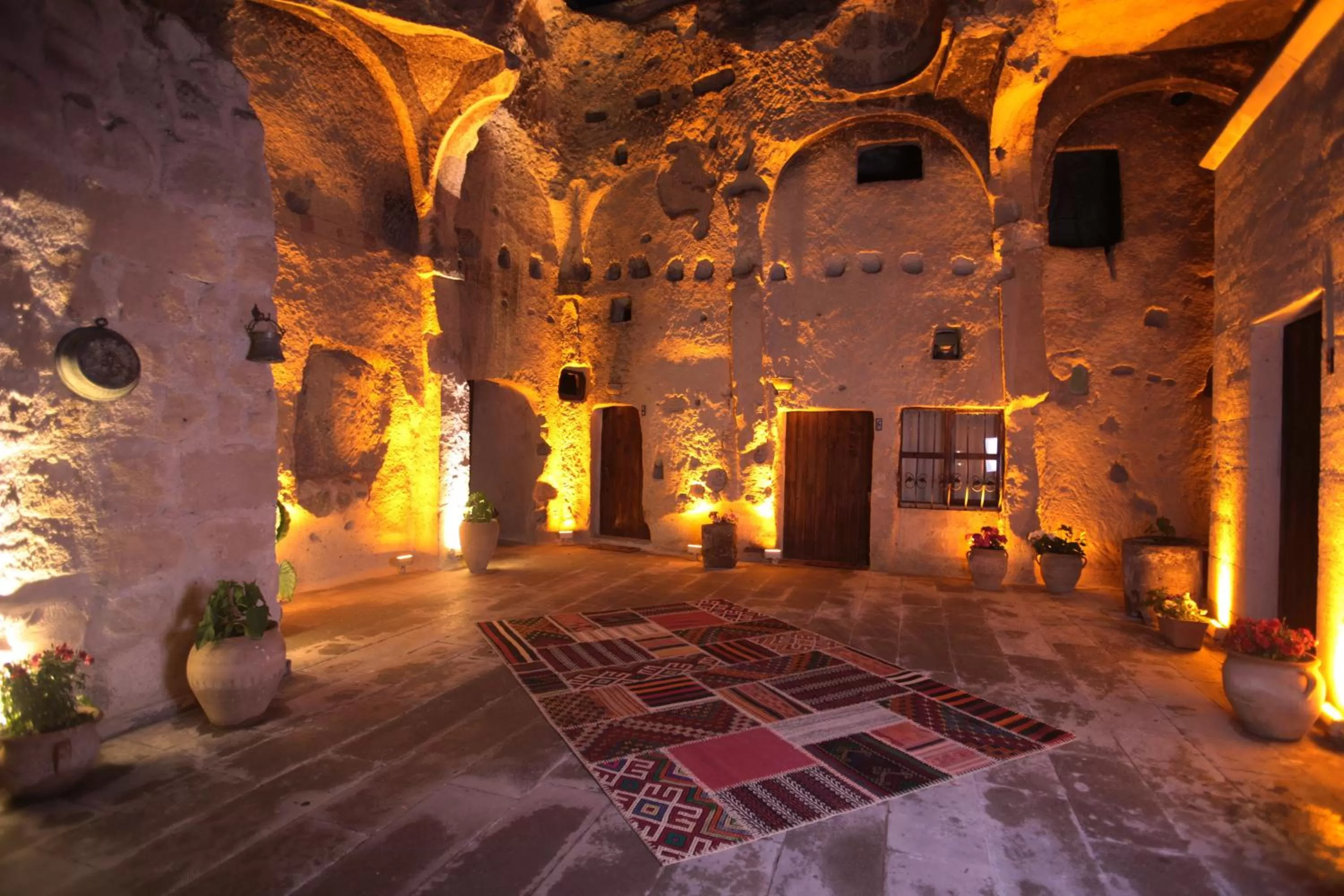 Property building in Tulip Cave Suites