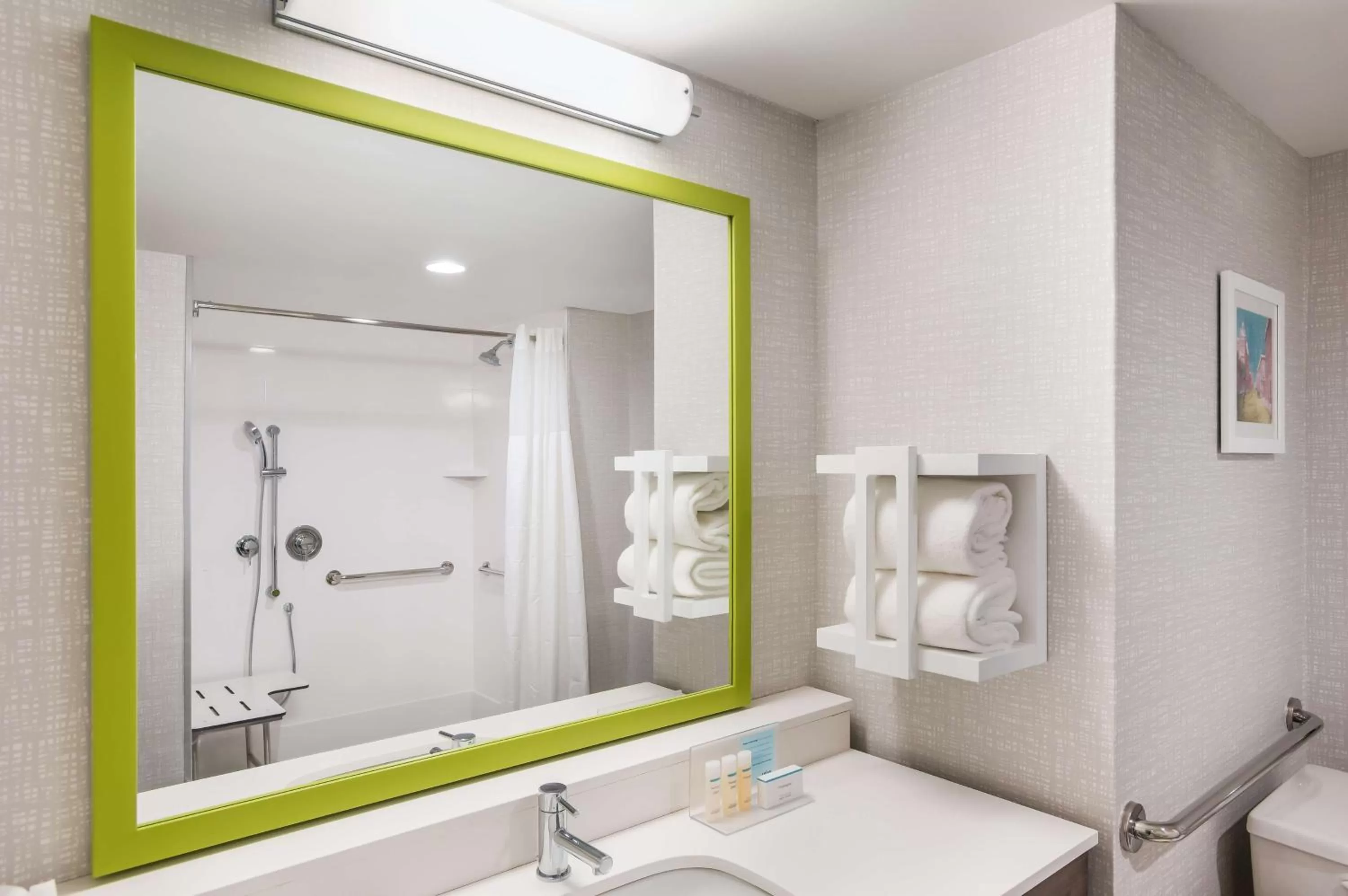 Bathroom in Hampton Inn & Suites Houghton