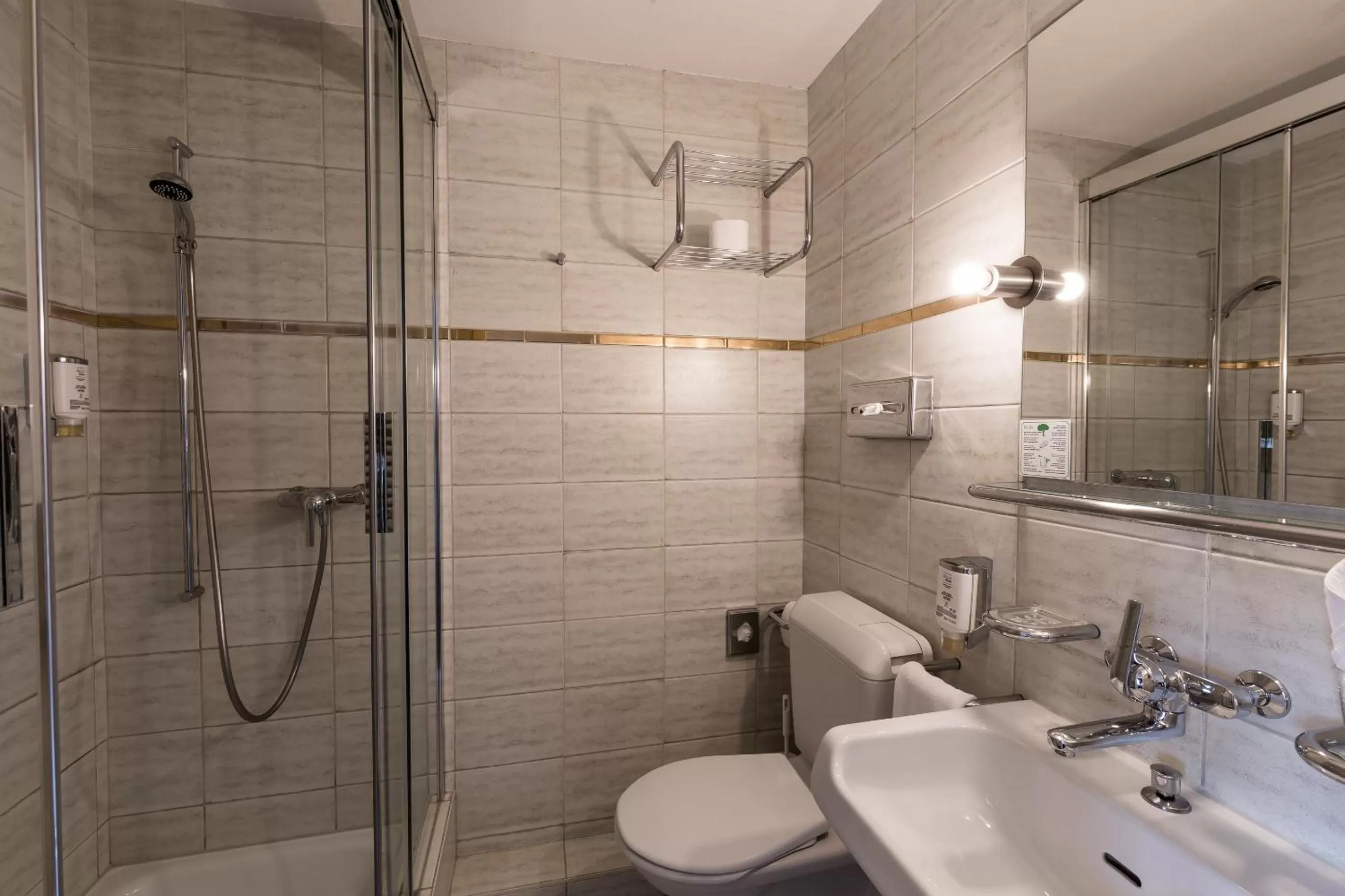 Bathroom in Hotel Kronenhof