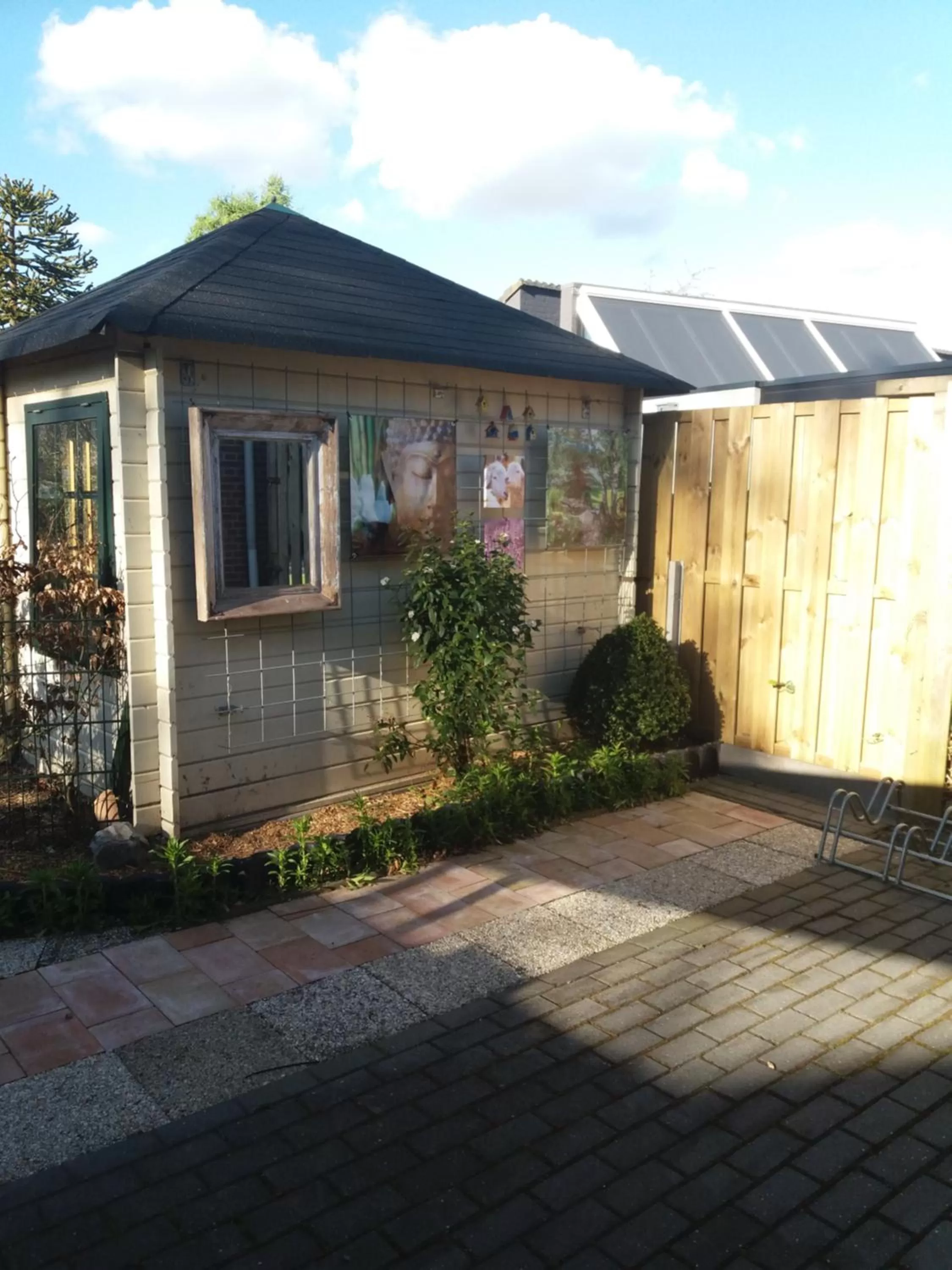 Garden, Property Building in Vakantiehuis B&B de Bosrand Groesbeek