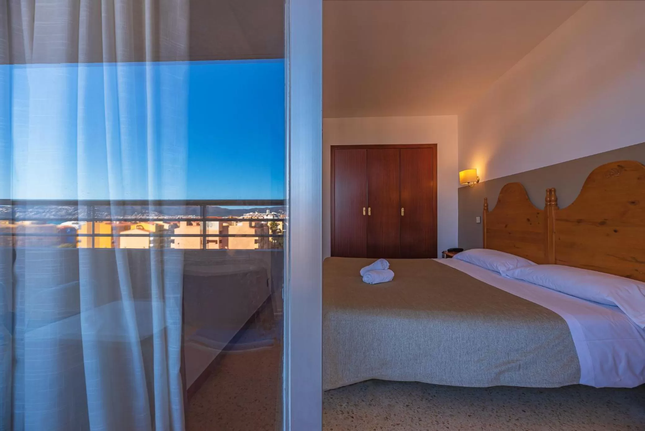 Bed in Xon's Platja HA