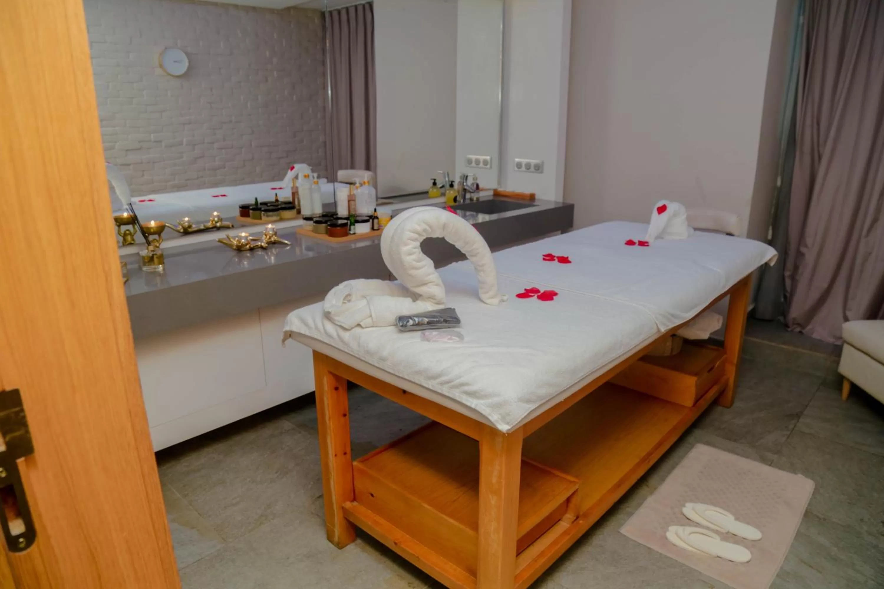 Massage in Novotel Mohammedia