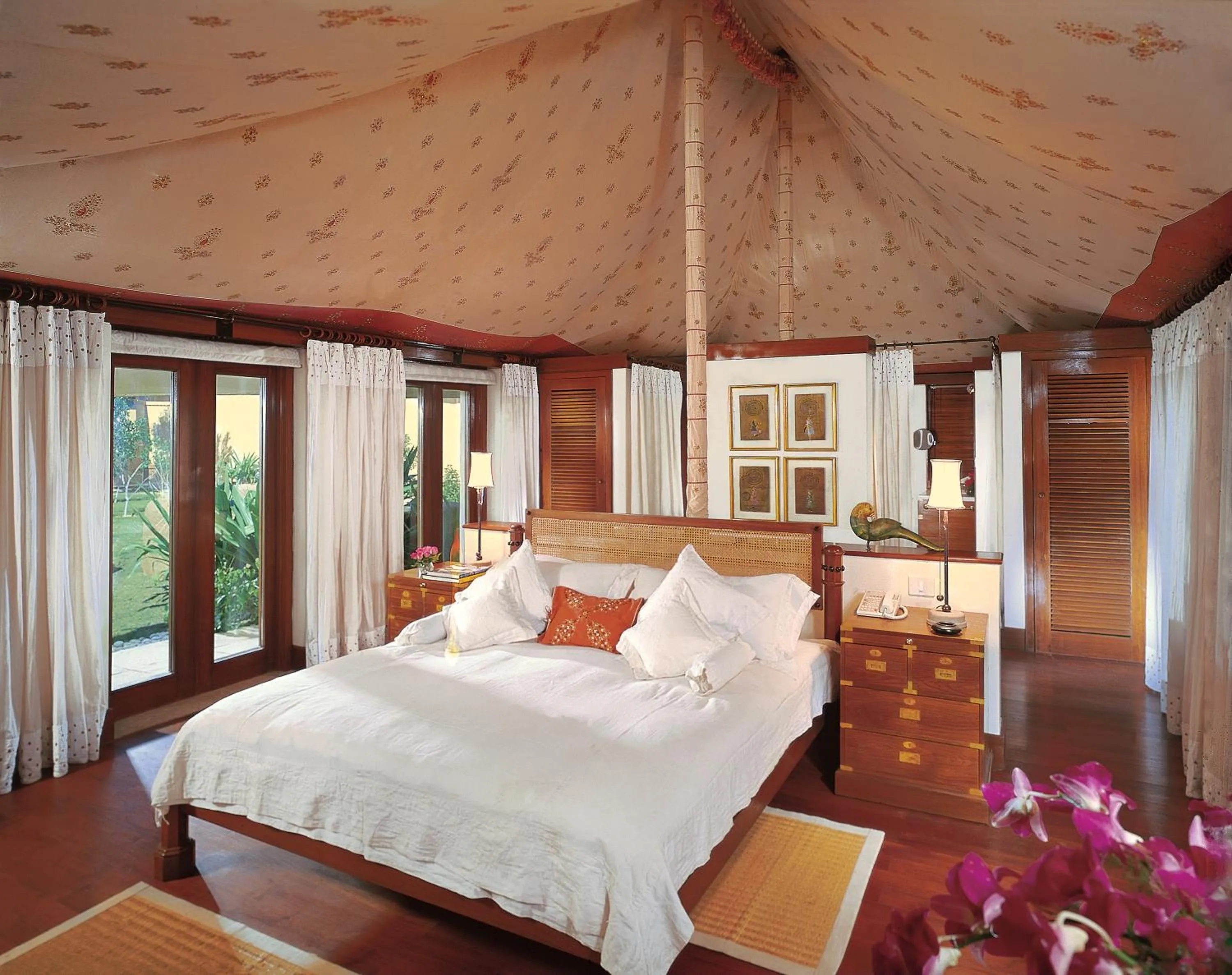 Luxury Tent With Private Patio in The Oberoi Rajvilas Jaipur