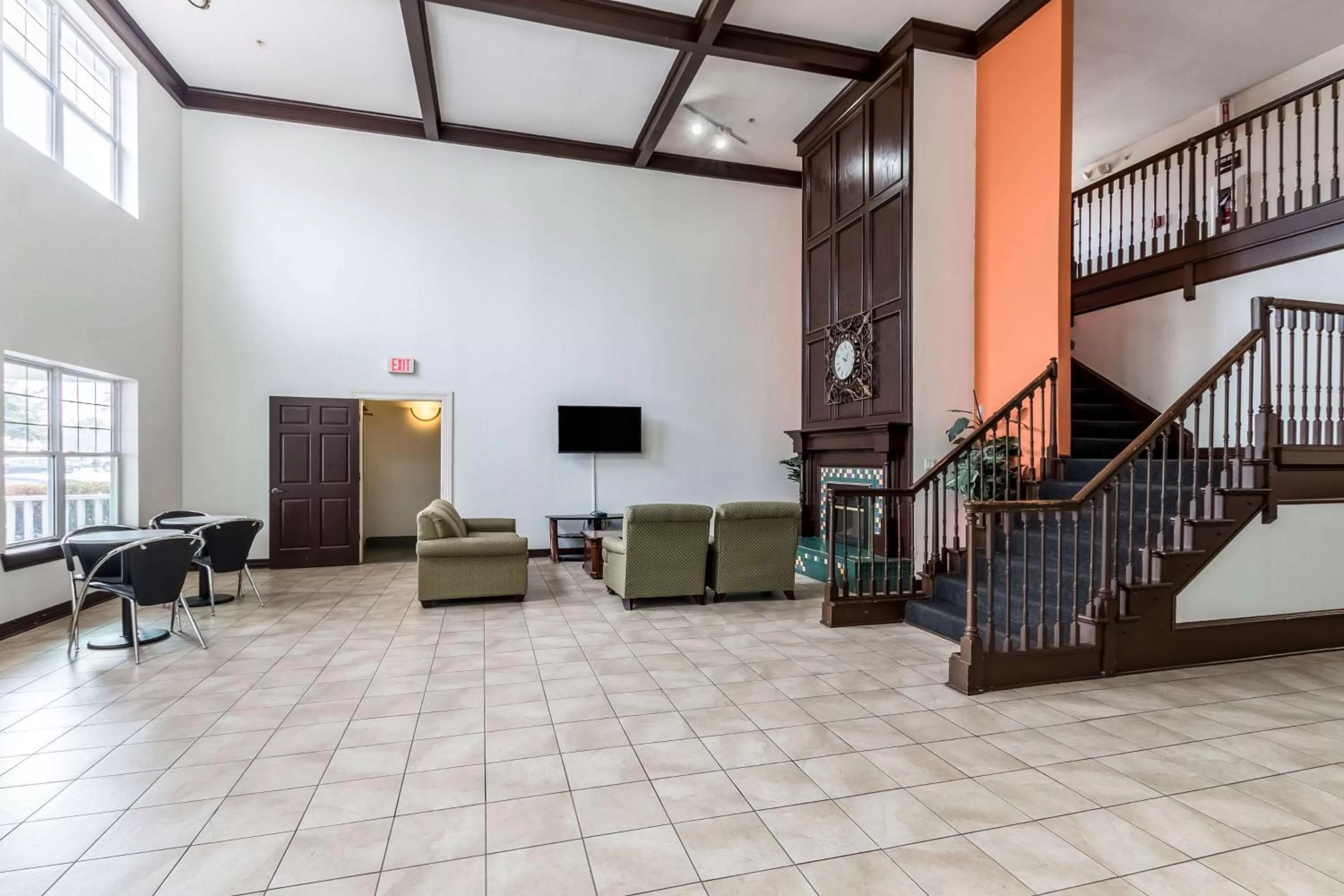 Lobby or reception in Motel 6-North Richland Hills, TX - NE Fort Worth