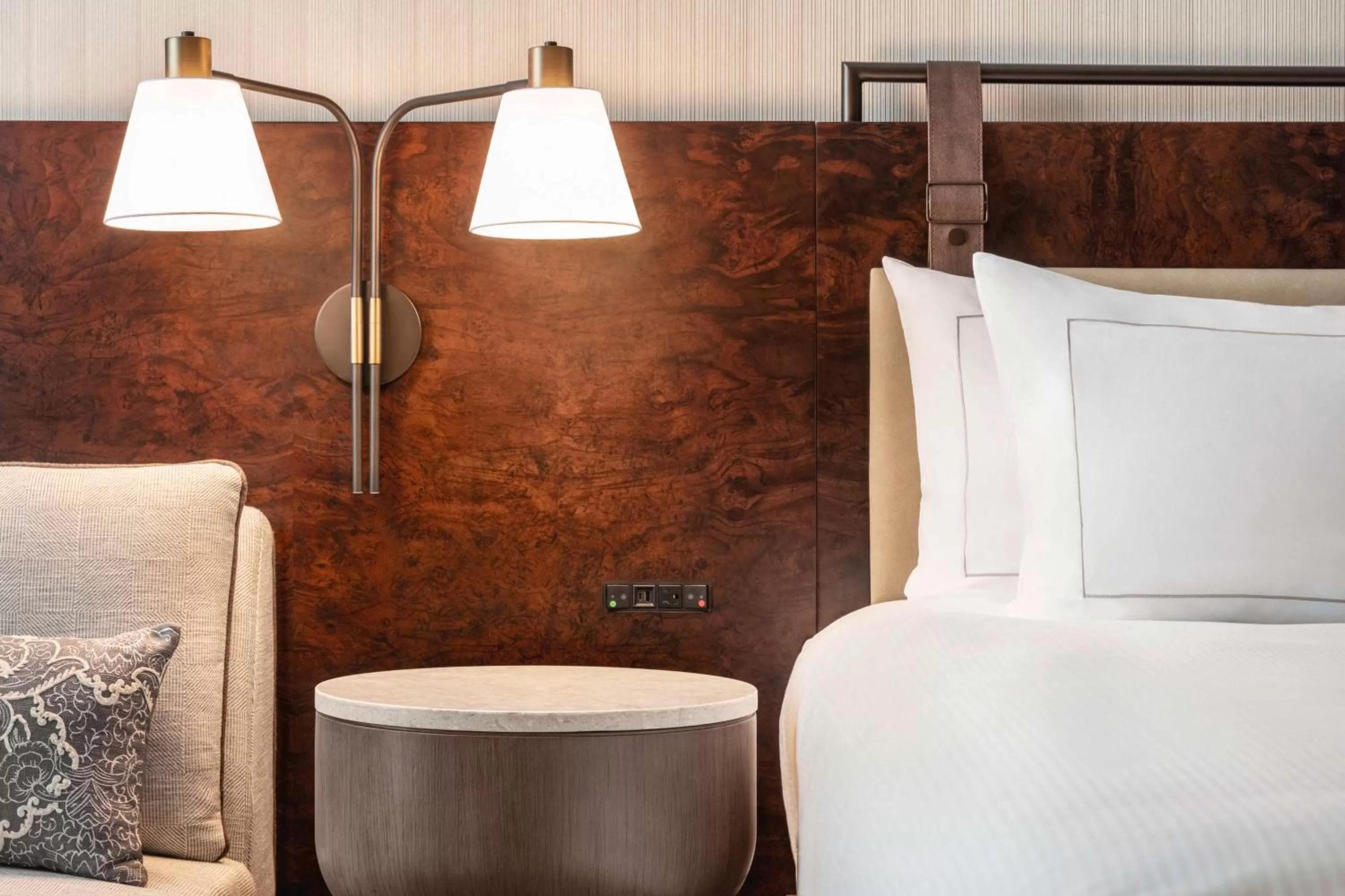 Bed in Doubletree By Hilton Abilene Downtown Convention Center