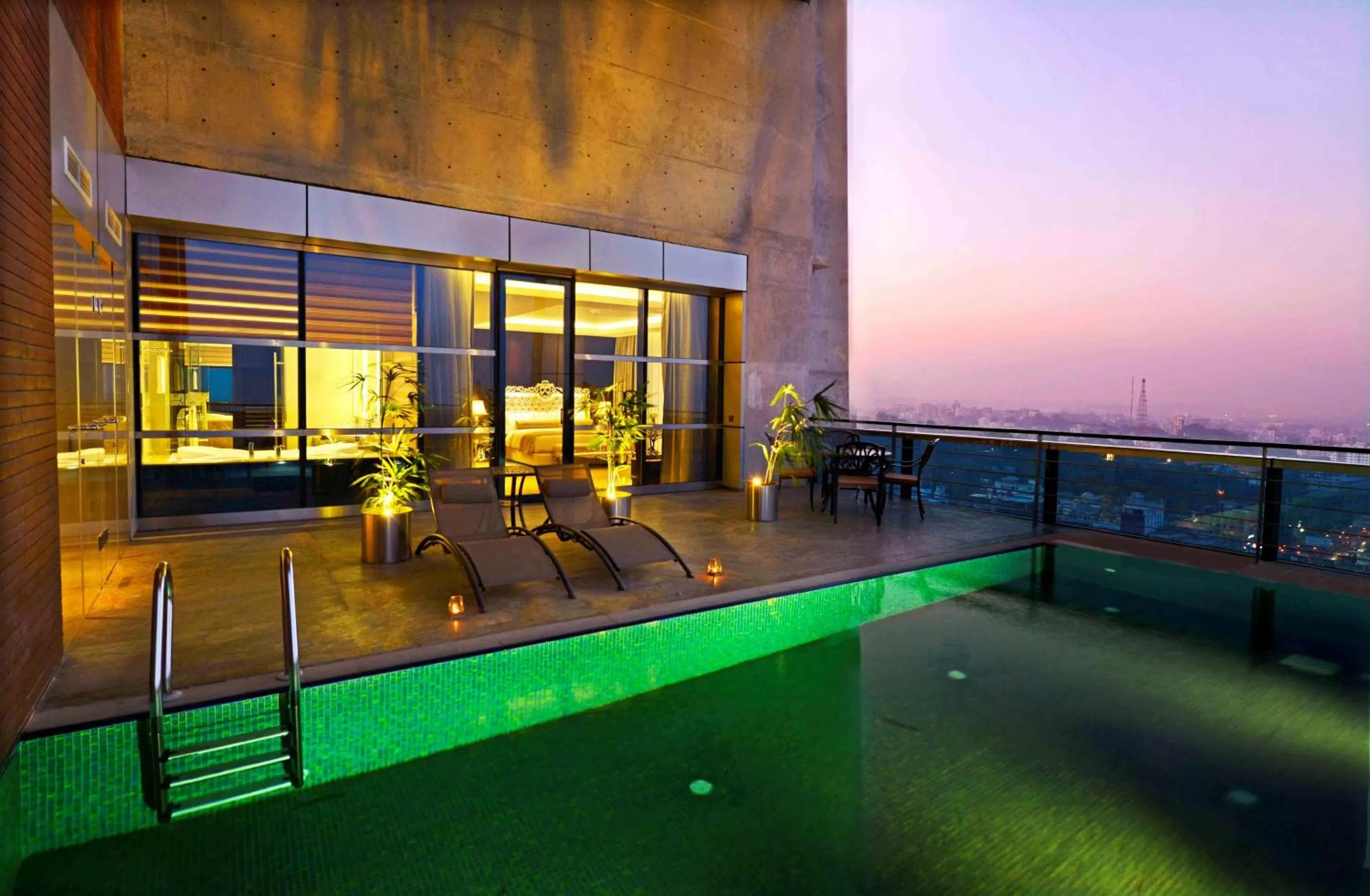 Photo of the whole room in Radisson Blu Chattogram Bay View