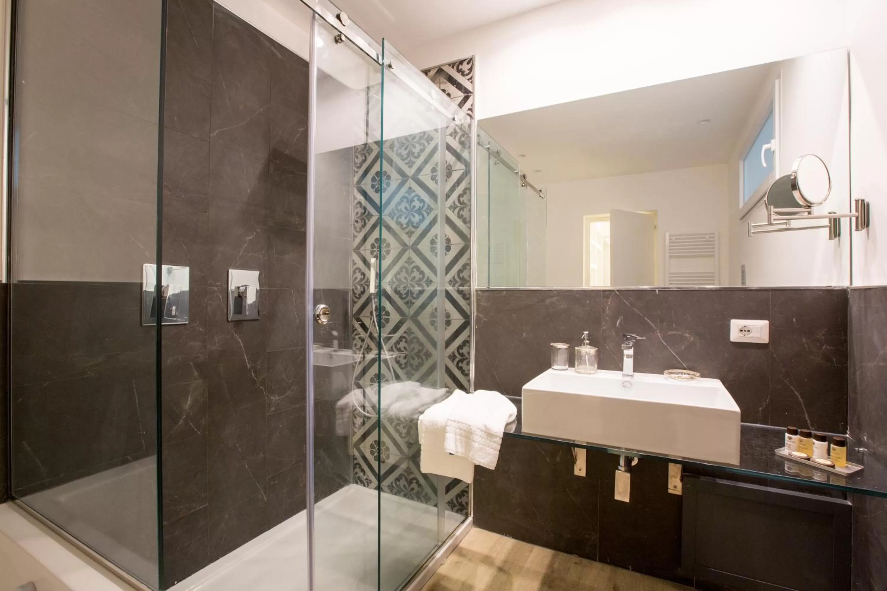 Bathroom in Palermo In Suite Aparthotel