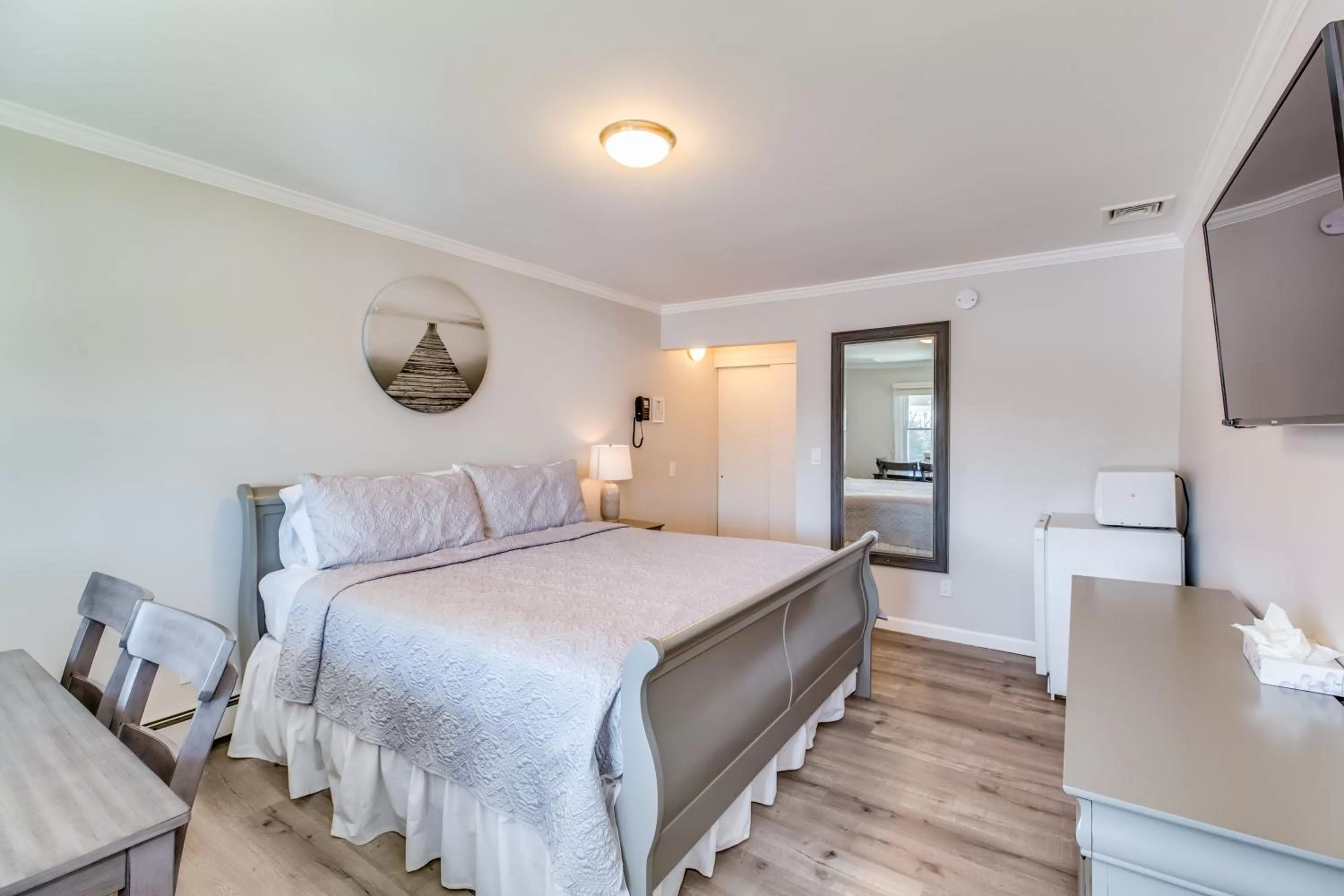 Bed in Colonial Shores Resort