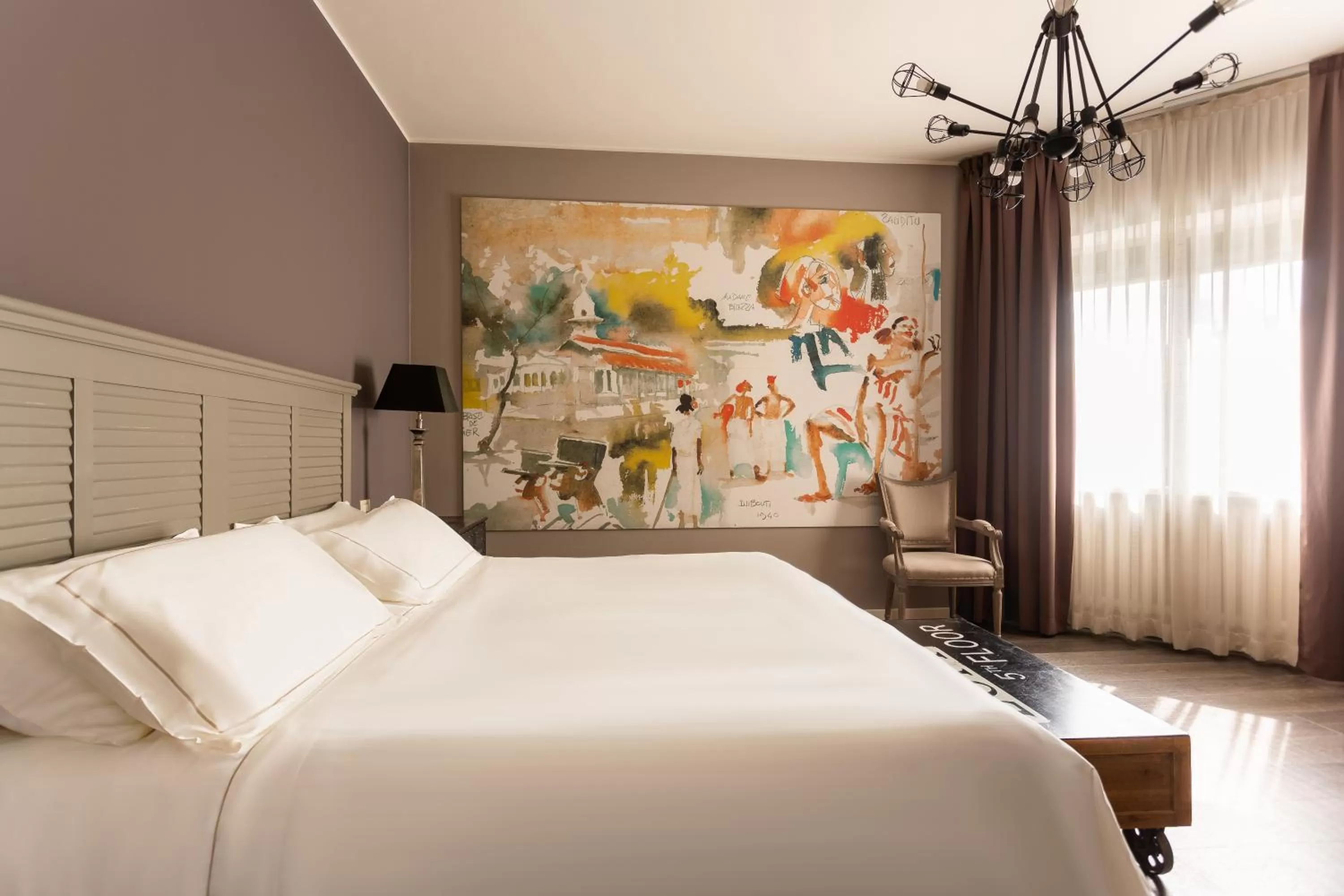 Photo of the whole room, Bed in Like Home Boutique Hotel