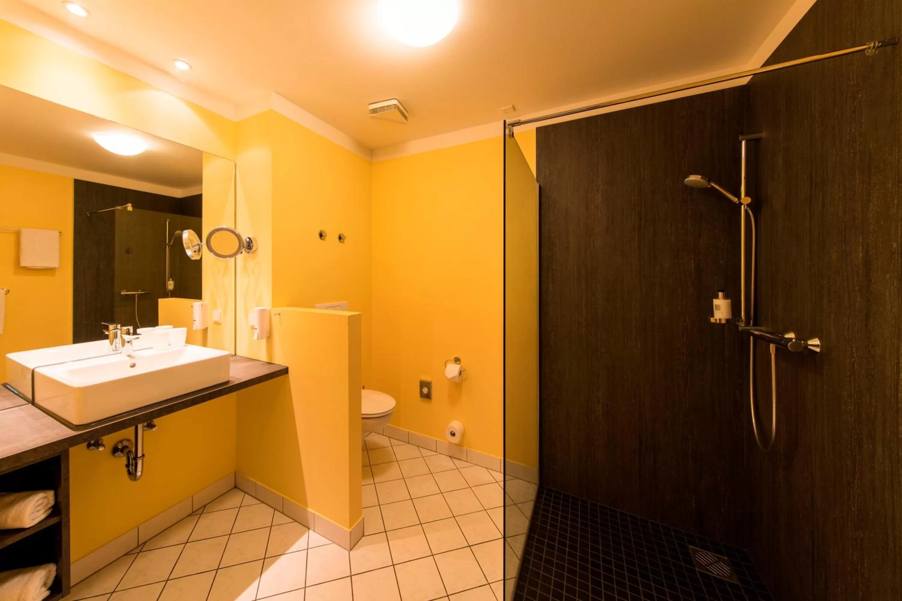 Bathroom in Thermalis - Das Boardinghouse im Kurpark Bad Hersfeld