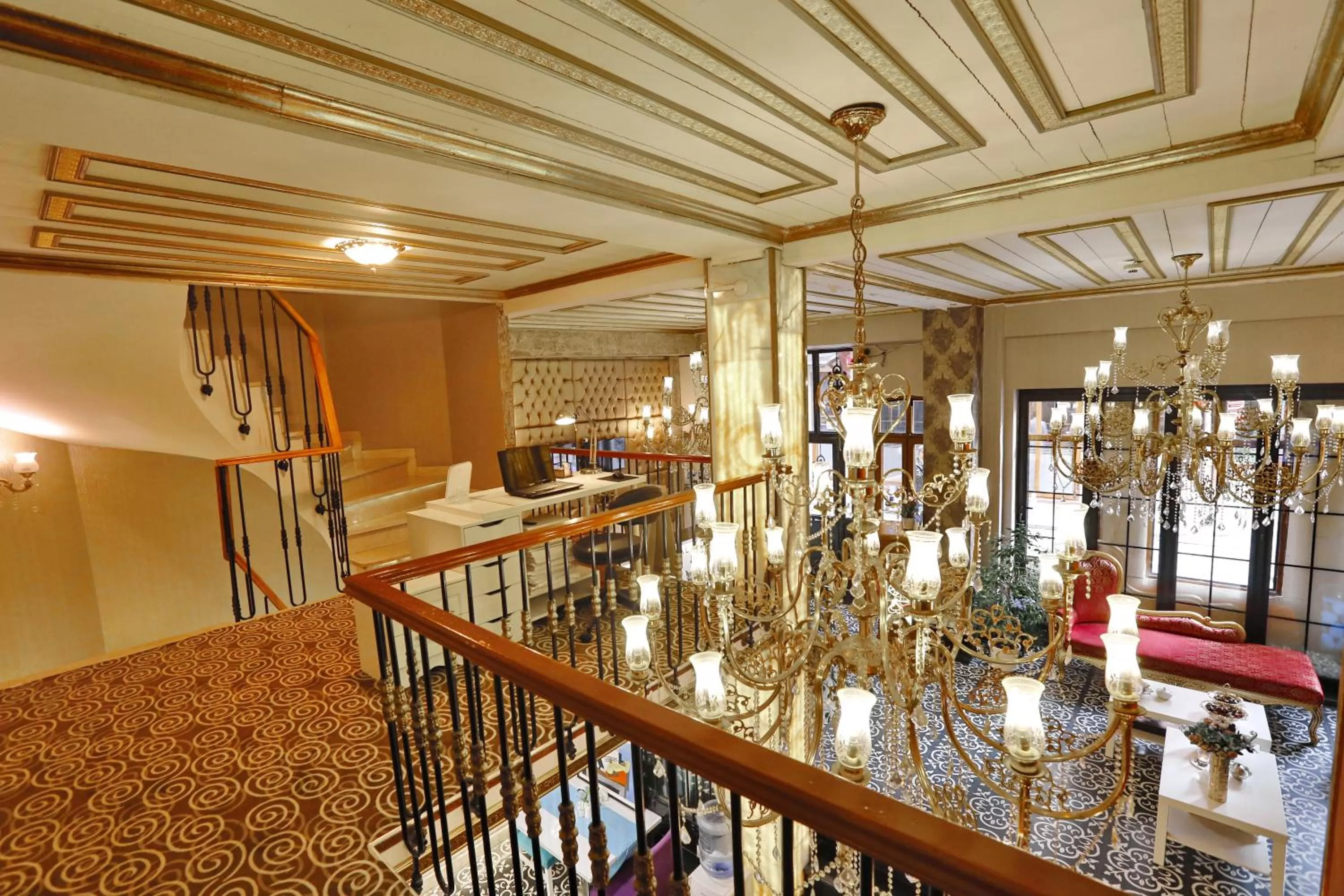 Lobby or reception in Diamond Royal Hotel