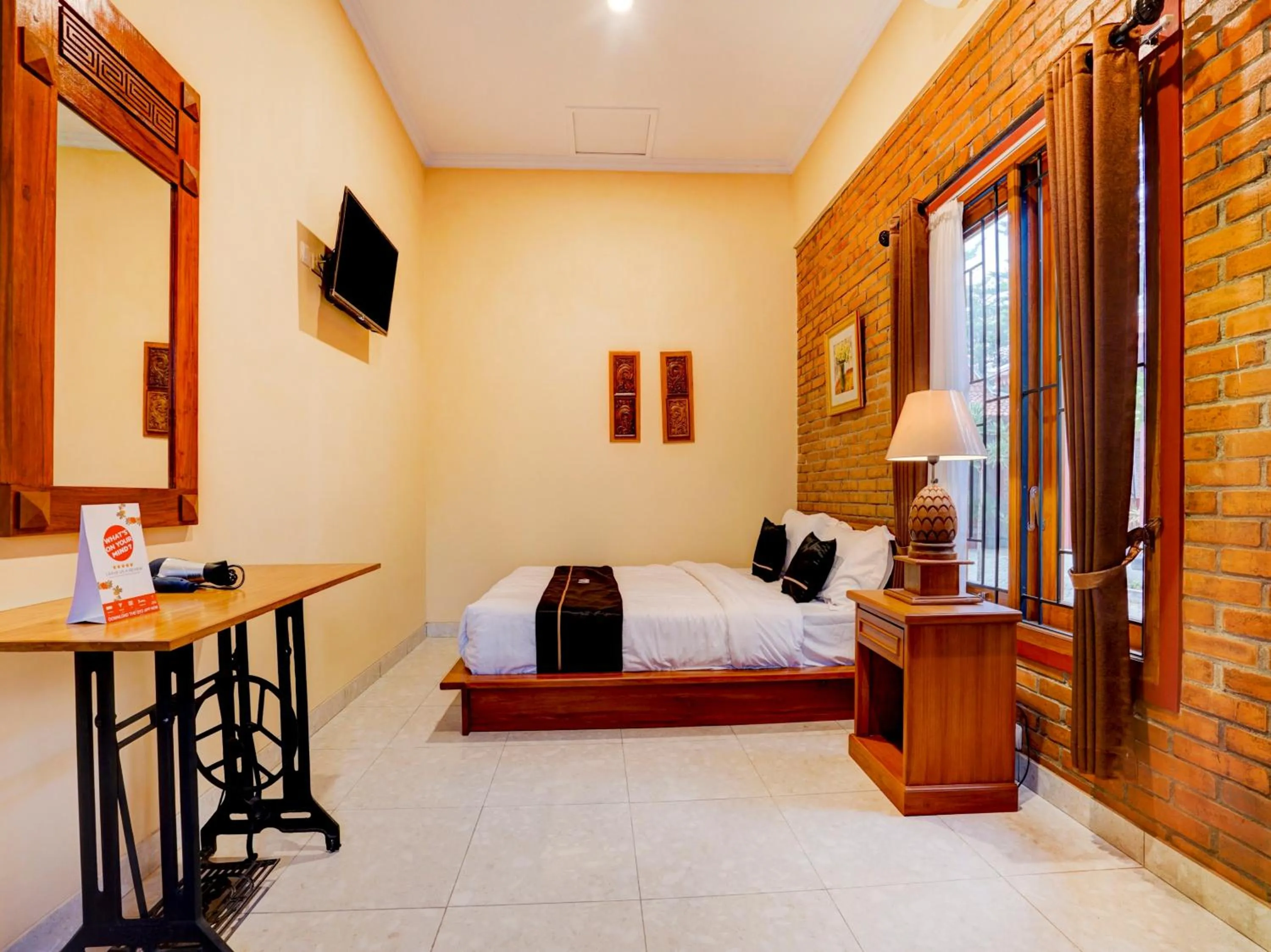 Bedroom in OYO 90265 Cempoko Mulyo Homestay Syariah