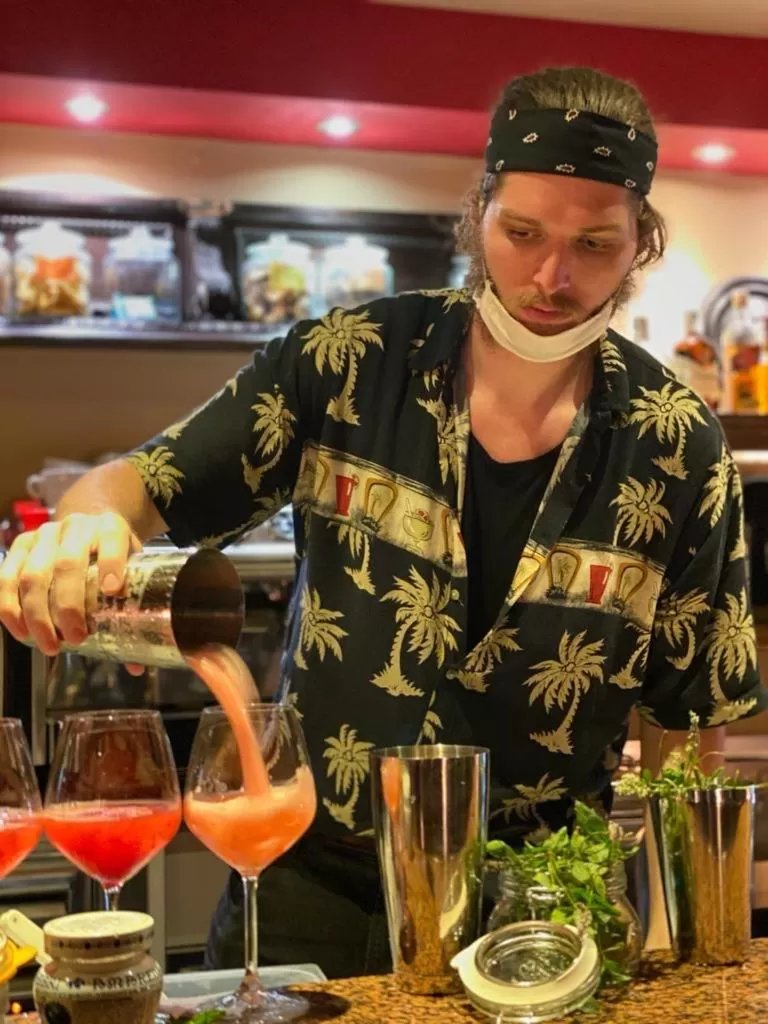 Lounge or bar in Hotel Erbaluce