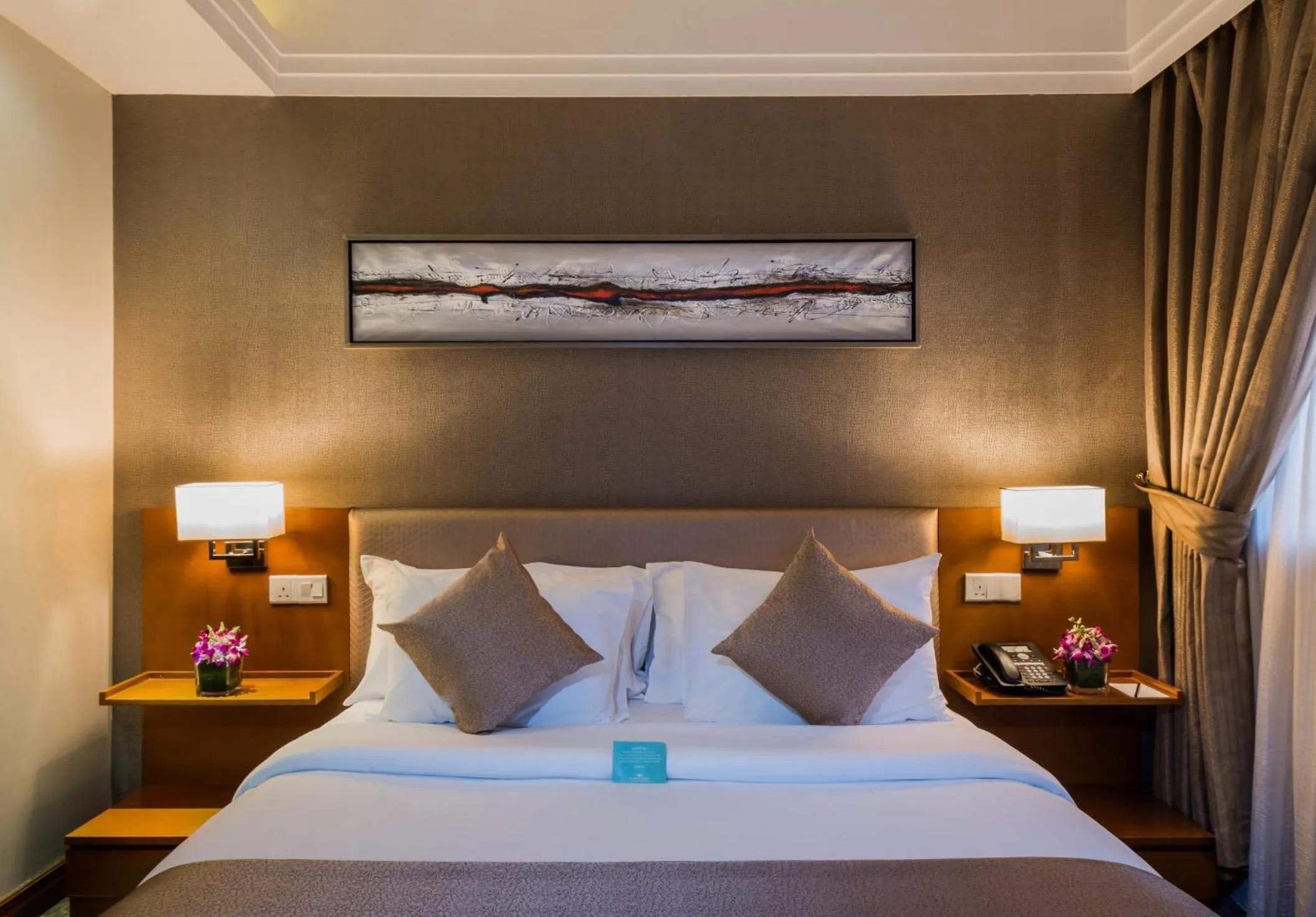 Photo of the whole room, Bed in Boudl Al Qasr