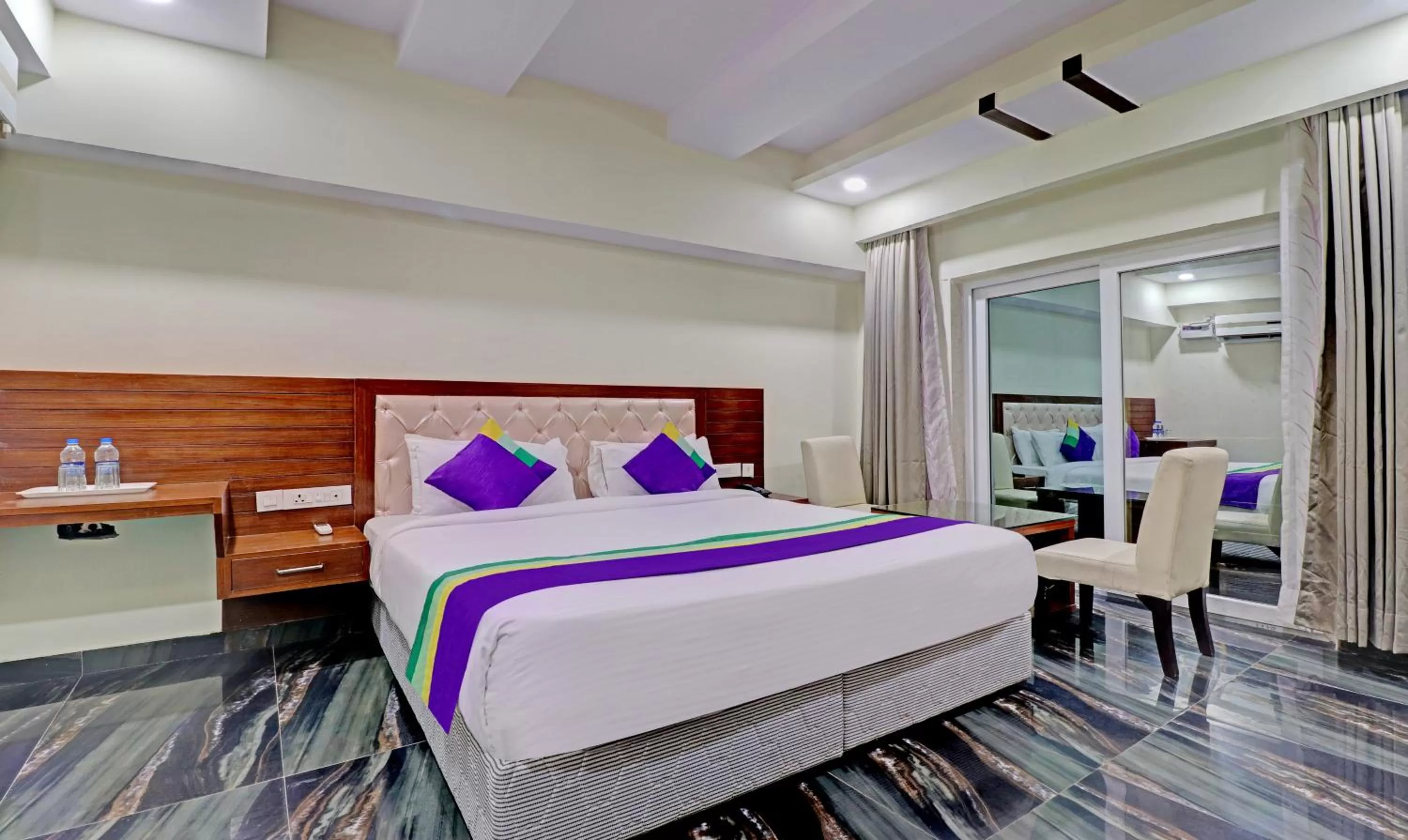 Bed in Treebo Tryst Pearl Avenue Ring Road