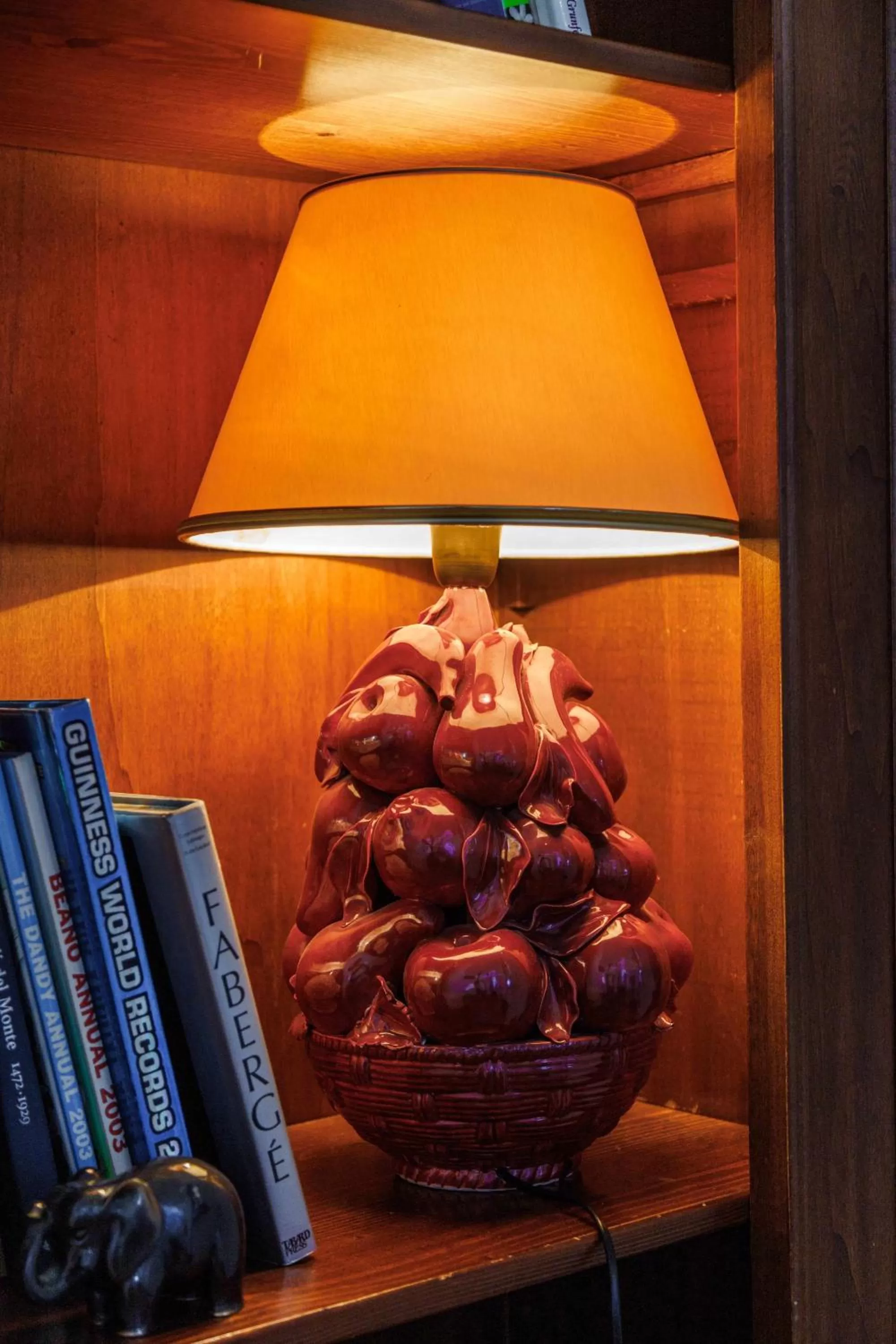 Communal lounge/ TV room in Bed and Breakfast Villa Romano