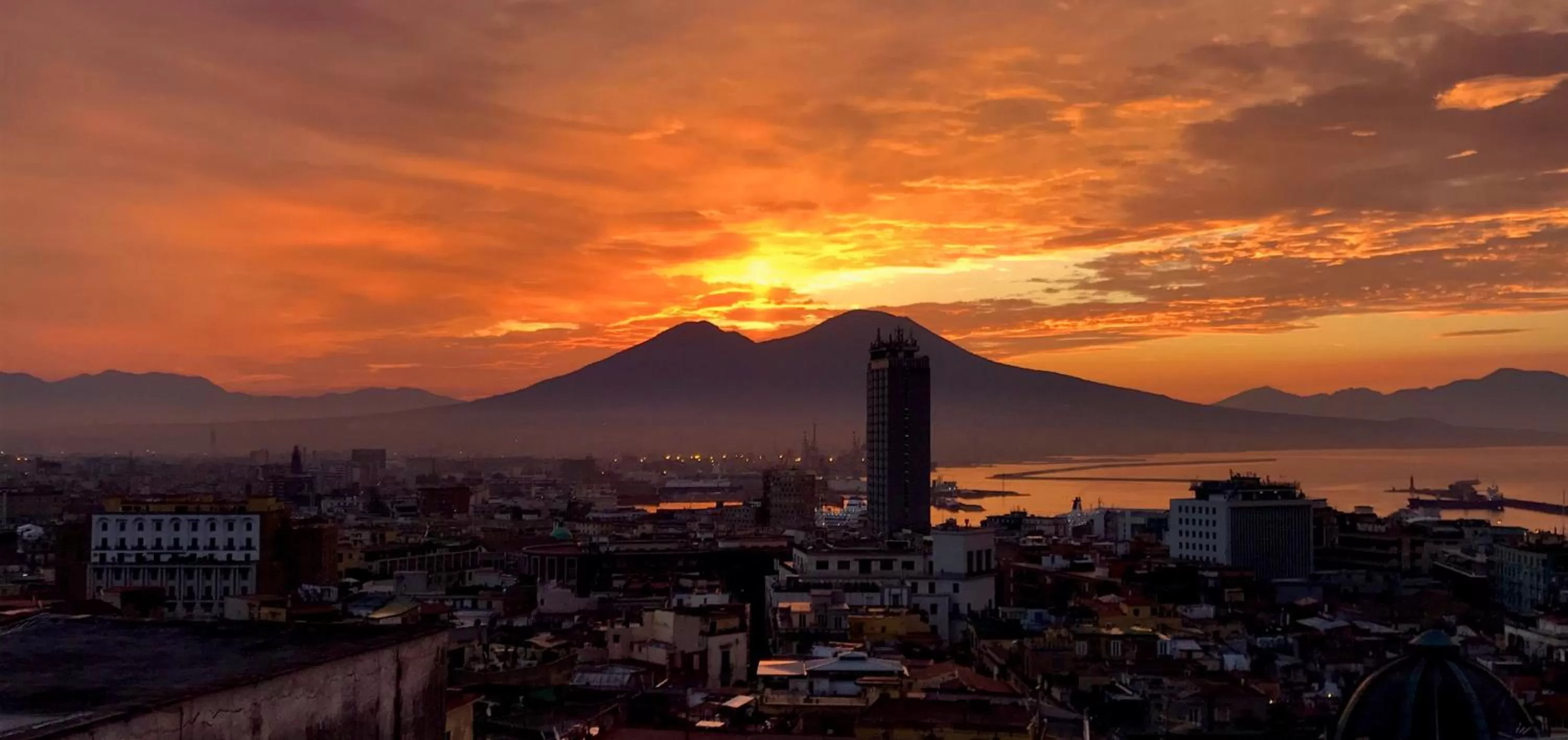 Neighbourhood in Bourbon House